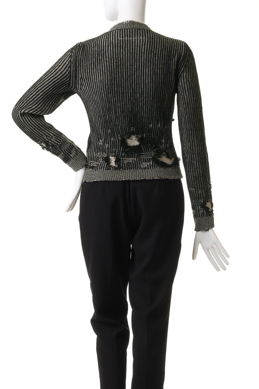 【エムエム6 メゾン マルタン マルジェラ/MM6 Maison Martin Margiela】のクルーネック ダメージデザイン ニットトップス 人気、トレンドファッション・服の通販 founy(ファニー) 　ファッション　Fashion　レディースファッション　Fashion for Women　トップス・カットソー　Cut & Sew Tops　ニット　Knit Tops & Sweaters　シャツ・ブラウス・オフィスカジュアル　Elegant Blouses & Button-Ups　ロングTシャツ・Tシャツ　Longline T-Shirts & Tees　カットソー・ベーシックTシャツ　Cut-and-Sewn Tops / Stretch Tees & Basics　コンパクト　Compact, Small Size　ストライプ　Stripe, Striped Pattern　スリーブ　Sleeve, Long Sleeve / Short Sleeve　ダメージ　Distressed, Destroyed　ランダム　Random, Irregular　ロング　Long, Long-Length　A/W・秋冬　Autumn/Winter　other-4|ID: prp329100004607562 ipo3291000000032896608