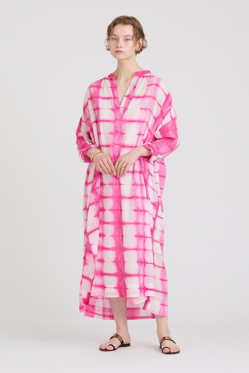 【ハウス オブ ロータス/HOUSE OF LOTUS】のクランプダイカフタンワンピース 人気、トレンドファッション・服の通販 founy(ファニー) 　ファッション　Fashion　レディースファッション　Fashion for Women　ワンピース　Dresses　チュニック　Tunic Tops & Dresses　おすすめ　Recommended / Our Picks　イエロー　Yellow　カラフル　Colorful Design　ギャザー　Gathered, Ruffled　グラデーション　Gradient, Ombre　スリット　Slit, Slit Detail　チュニック　Tunic, Long Top　夏　Summer　春　Spring　S/S・春夏　SS, Spring/Summer, Warm Season　長袖　Long Sleeve, Full Sleeve　other-6|ID: prp329100004607642 ipo3291000000032898460
