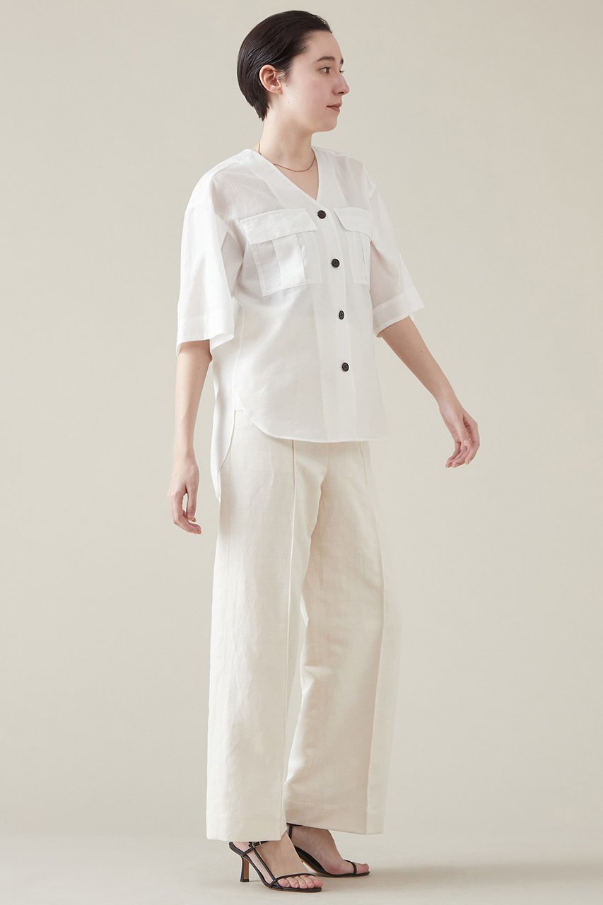 【マルティニーク/martinique】のVネックサファリブラウス 人気、トレンドファッション・服の通販 founy(ファニー) 　ファッション　Fashion　レディースファッション　Fashion for Women　トップス・カットソー　Cut & Sew Tops　シャツ・ブラウス・オフィスカジュアル　Elegant Blouses & Button-Ups　Vネックトップス　V-Neck Tops / V-Cut Neckline Shirts　おすすめ　Recommended / Our Picks　ショート　Short, Short Length　スリーブ　Sleeve, Long Sleeve / Short Sleeve　タイトスカート　Pencil Skirt, Tight Skirt　トレンド　Trend, Trending Now　バランス　Balance, Style Balance　今季　This Season, Current Season　夏　Summer　other-3|ID: prp329100004607767 ipo3291000000032903784