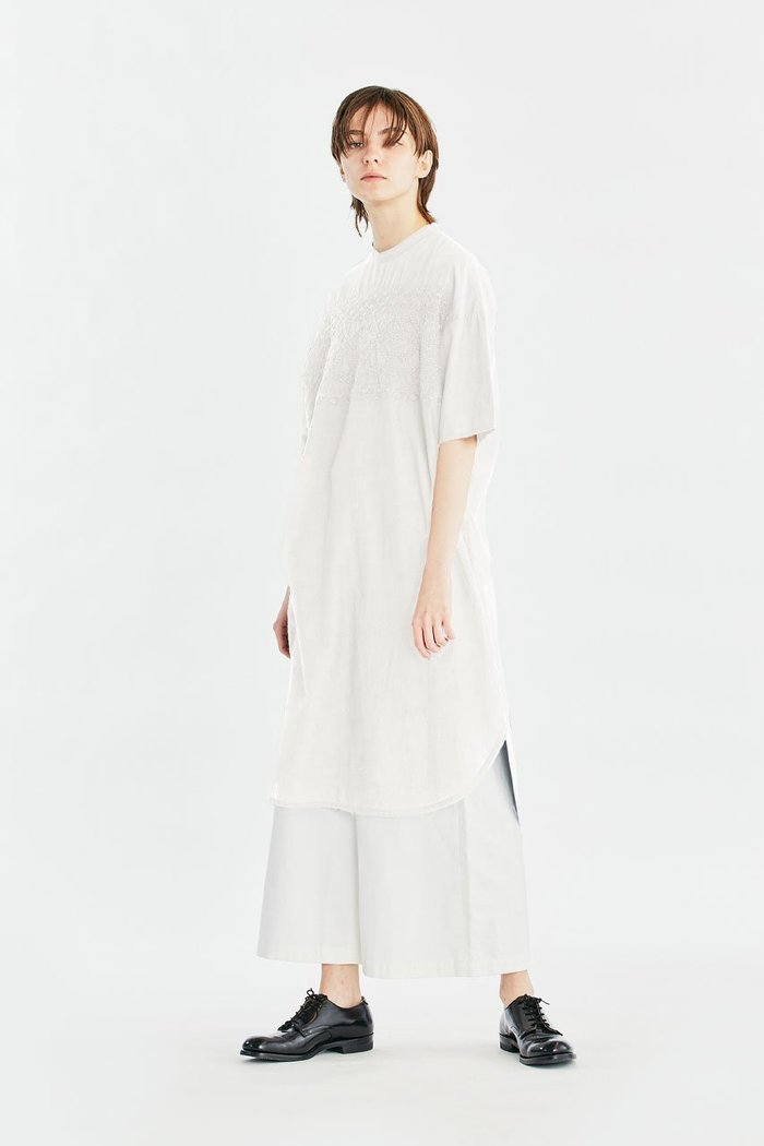 【ミズイロ インド/mizuiro ind】のエンブロイダリーワンピース インテリア・キッズ・メンズ・レディースファッション・服の通販 founy(ファニー) https://founy.com/ ファッション Fashion レディースファッション Fashion for Women ワンピース Dresses チュニック Tunic Tops & Dresses おすすめ Recommended / Our Picks チュニック Tunic, Long Top ボトム Bottoms, Lower Wear 夏 Summer 春 Spring S/S・春夏 SS, Spring/Summer, Warm Season |ID: prp329100004607776 ipo3291000000032904394