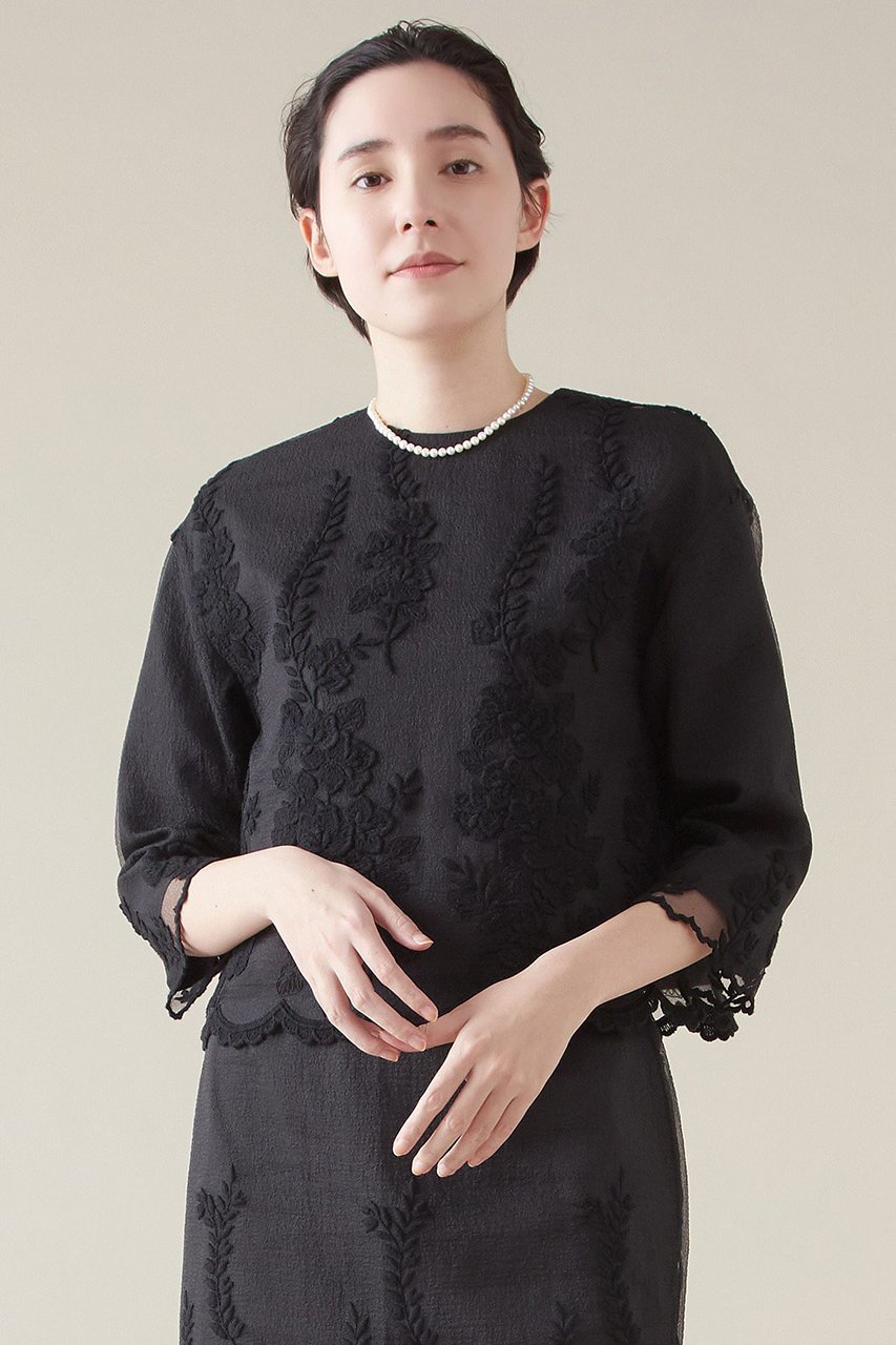 【マルティニーク/martinique】のリップルオーガンジー刺繍ブラウス インテリア・キッズ・メンズ・レディースファッション・服の通販 founy(ファニー) 　ファッション　Fashion　レディースファッション　Fashion for Women　トップス・カットソー　Cut & Sew Tops　シャツ・ブラウス・オフィスカジュアル　Elegant Blouses & Button-Ups　おすすめ　Recommended / Our Picks　インナー　Innerwear　スリーブ　Sleeve, Long Sleeve / Short Sleeve　セットアップ　Set-Up, Coordinated Outfit　タフタ　Taffeta, Structured Fabric　デニム　Denim, Jeans Material　フラワー　Flower, Floral　ロング　Long, Long-Length　ワッシャー　Washer, Crinkled Finish　ブラック|ID: prp329100004607815 ipo3291000000032905990