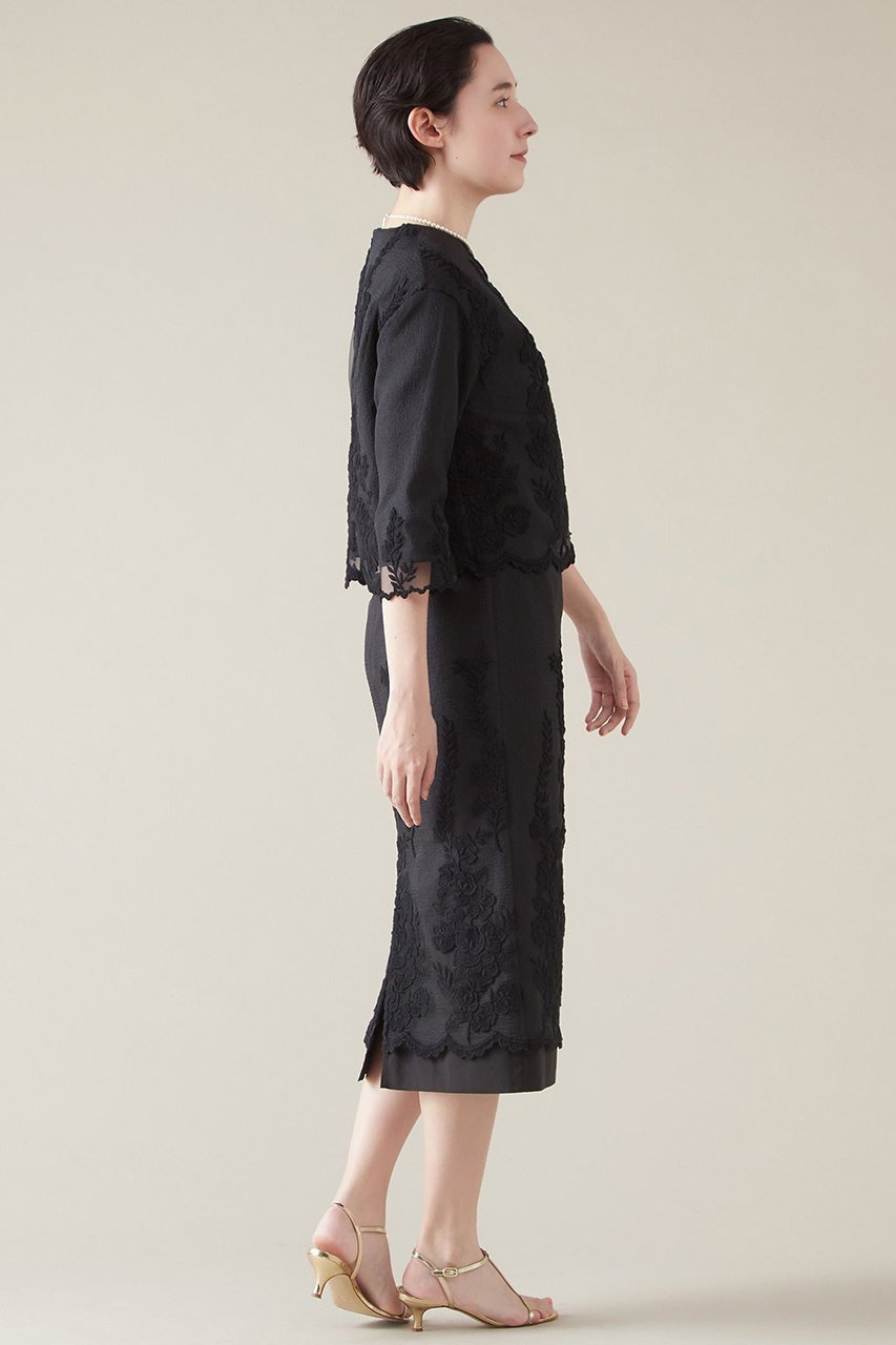 【マルティニーク/martinique】のリップルオーガンジー刺繍ブラウス 人気、トレンドファッション・服の通販 founy(ファニー) 　ファッション　Fashion　レディースファッション　Fashion for Women　トップス・カットソー　Cut & Sew Tops　シャツ・ブラウス・オフィスカジュアル　Elegant Blouses & Button-Ups　おすすめ　Recommended / Our Picks　インナー　Innerwear　スリーブ　Sleeve, Long Sleeve / Short Sleeve　セットアップ　Set-Up, Coordinated Outfit　タフタ　Taffeta, Structured Fabric　デニム　Denim, Jeans Material　フラワー　Flower, Floral　ロング　Long, Long-Length　ワッシャー　Washer, Crinkled Finish　other-5|ID: prp329100004607815 ipo3291000000032906004