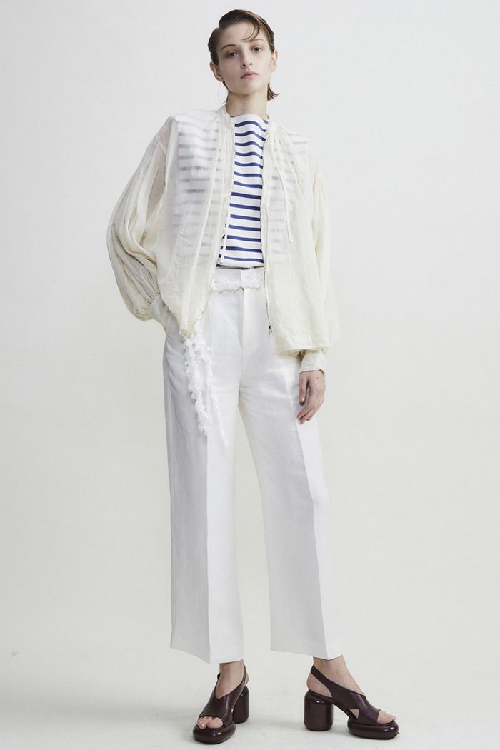 【カレンテージ/CURRENTAGE】のマウンテンスモックシャツ インテリア・キッズ・メンズ・レディースファッション・服の通販 founy(ファニー) https://founy.com/ ファッション Fashion レディースファッション Fashion for Women トップス・カットソー Cut & Sew Tops シャツ・ブラウス・オフィスカジュアル Elegant Blouses & Button-Ups オーガンジー Organza Fabric カットオフ Cut-Off Design クラシック Classic, Timeless Style スモック Smock, Smock Dress スリーブ Sleeve, Long Sleeve / Short Sleeve フロント Front, Front Design モダン Modern, Contemporary ロング Long, Long-Length ヴィンテージ Vintage Style |ID: prp329100004607820 ipo3291000000032906267