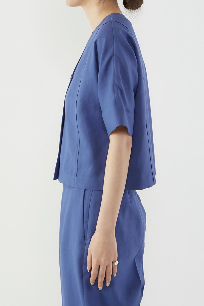 【マルティニーク/martinique】の2WAYクロップドブラウス 人気、トレンドファッション・服の通販 founy(ファニー) 　ファッション　Fashion　レディースファッション　Fashion for Women　トップス・カットソー　Cut & Sew Tops　シャツ・ブラウス・オフィスカジュアル　Elegant Blouses & Button-Ups　おすすめ　Recommended / Our Picks　ショート　Short, Short Length　シンプル　Simple, Minimal　ジャケット　Jacket, Outerwear　スリーブ　Sleeve, Long Sleeve / Short Sleeve　セットアップ　Set-Up, Coordinated Outfit　デニム　Denim, Jeans Material　フロント　Front, Front Design　半袖　Short Sleeve, Half Sleeve　定番　Standard, Basic Item　other-5|ID: prp329100004607836 ipo3291000000032908725