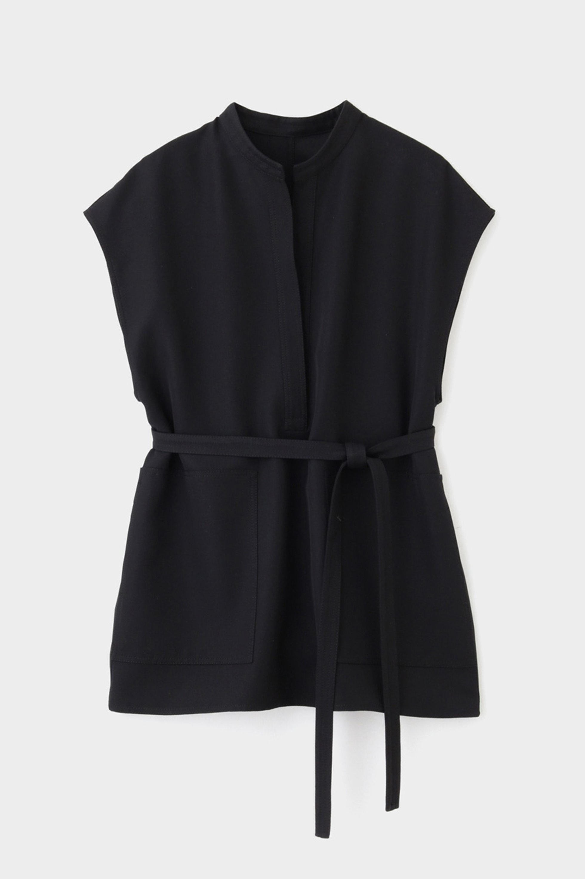 【ル フィル/LE PHIL】のバックスリットツイルブラウス 人気、トレンドファッション・服の通販 founy(ファニー) 　ファッション　Fashion　レディースファッション　Fashion for Women　トップス・カットソー　Cut & Sew Tops　シャツ・ブラウス・オフィスカジュアル　Elegant Blouses & Button-Ups　バッグ　Bags　インナー　Innerwear　カッティング　Cutting Detail　ショート　Short, Short Length　スタンド　Stand Collar, Upright Stand　スリット　Slit, Slit Detail　スリーブ　Sleeve, Long Sleeve / Short Sleeve　タンク　Tank Top, Sleeveless Top　ノースリーブ　Sleeveless, No-Sleeve　ミックス　Mix, Mixed Style　 other-1|ID: prp329100004607880 ipo3291000000032911738