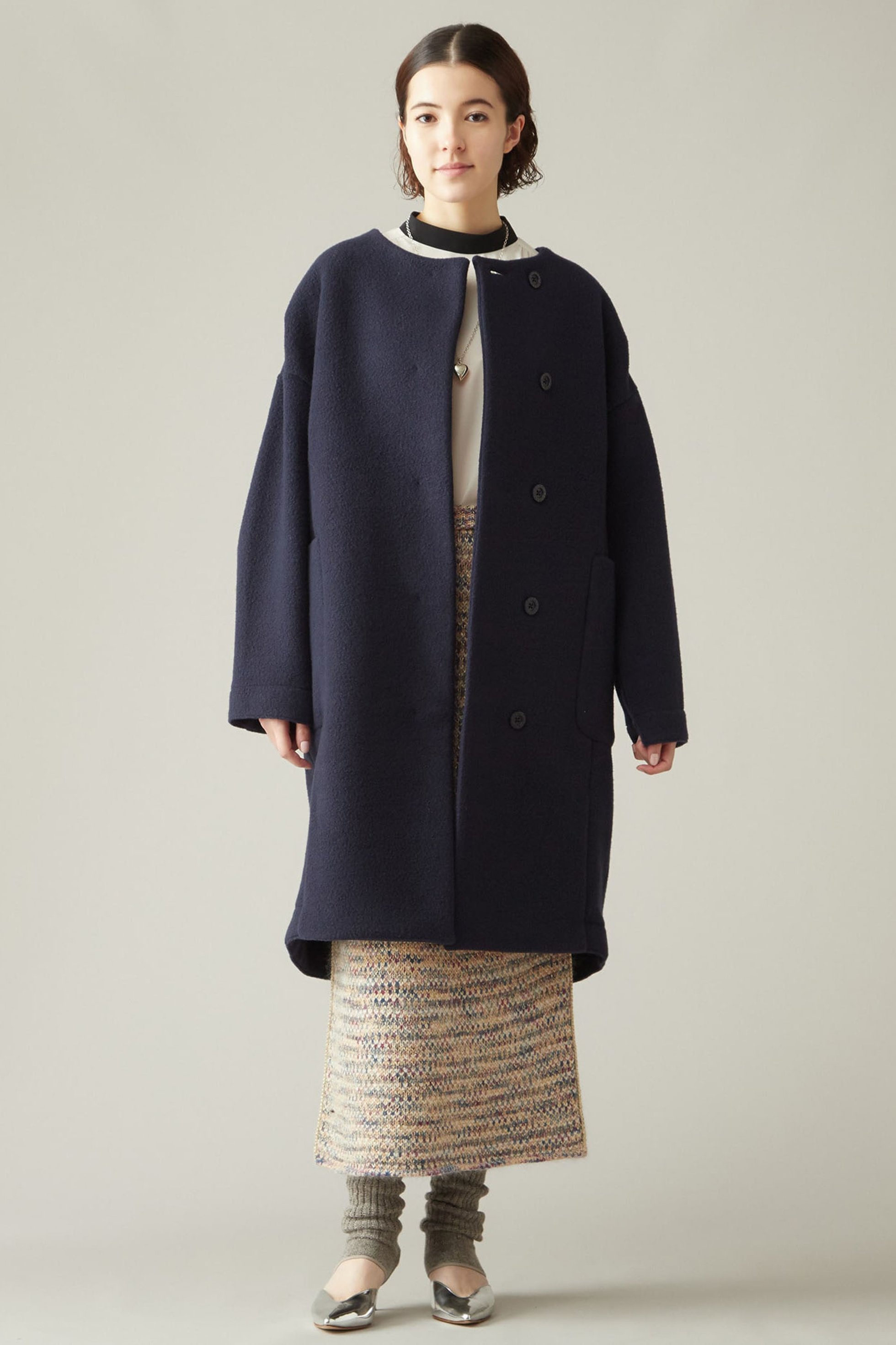 【マルティニーク/martinique】の【COGTHEBIGSMOKE】EMILY ROUND NECK COAT 人気、トレンドファッション・服の通販 founy(ファニー) 　ファッション　Fashion　レディースファッション　Fashion for Women　アウター　Coat / Outerwear Collection　コート・ロングコート・ピーコート　Long Coats, Peacoats & More　カッティング　Cutting Detail　コレクション　Collection, Seasonal Line　トレンド　Trend, Trending Now　パッチ　Patch, Appliqué　ブランケット　Blanket, Throw Blanket　ポケット　Pocket, Pocket Detail　リアル　Real, Realistic　ロング　Long, Long-Length　ロンドン　London Style, British Inspired　日本製　Made In Japan　 other-1|ID: prp329100004607887 ipo3291000000032911896