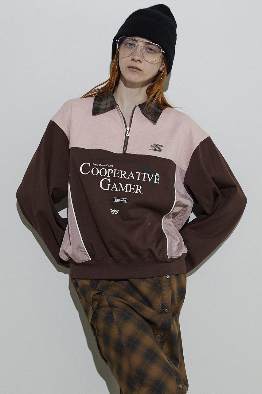 【メゾンスペシャル/MAISON SPECIAL】のCompany Print Half Zip Sweatshirt/カンパニーハーフジップスウェット 人気、トレンドファッション・服の通販 founy(ファニー) 　ファッション　Fashion　レディースファッション　Fashion for Women　トップス・カットソー　Cut & Sew Tops　シャツ・ブラウス・オフィスカジュアル　Elegant Blouses & Button-Ups　レディースパーカー・カジュアルフーディー　Casual Hoodies & Sweatshirts　ロングTシャツ・Tシャツ　Longline T-Shirts & Tees　スウェット・クルーネックトップス　Sweatshirts & Crewnecks / Relaxed Fit Sweat Tops　カットソー・ベーシックTシャツ　Cut-and-Sewn Tops / Stretch Tees & Basics　鹿の子　Piqué, Kanoko Fabric　ジップ　Zip, Zipper　スタイリッシュ　Stylish, Fashionable　スポーティ　Sporty, Casual Athletic　タフタ　Taffeta, Structured Fabric　チェック　Check, Plaid, Tartan　トレンド　Trend, Trending Now　ミックス　Mix, Mixed Style　リラックス　Relax, Relaxed Fit　other-7|ID: prp329100004607906 ipo3291000000032913204
