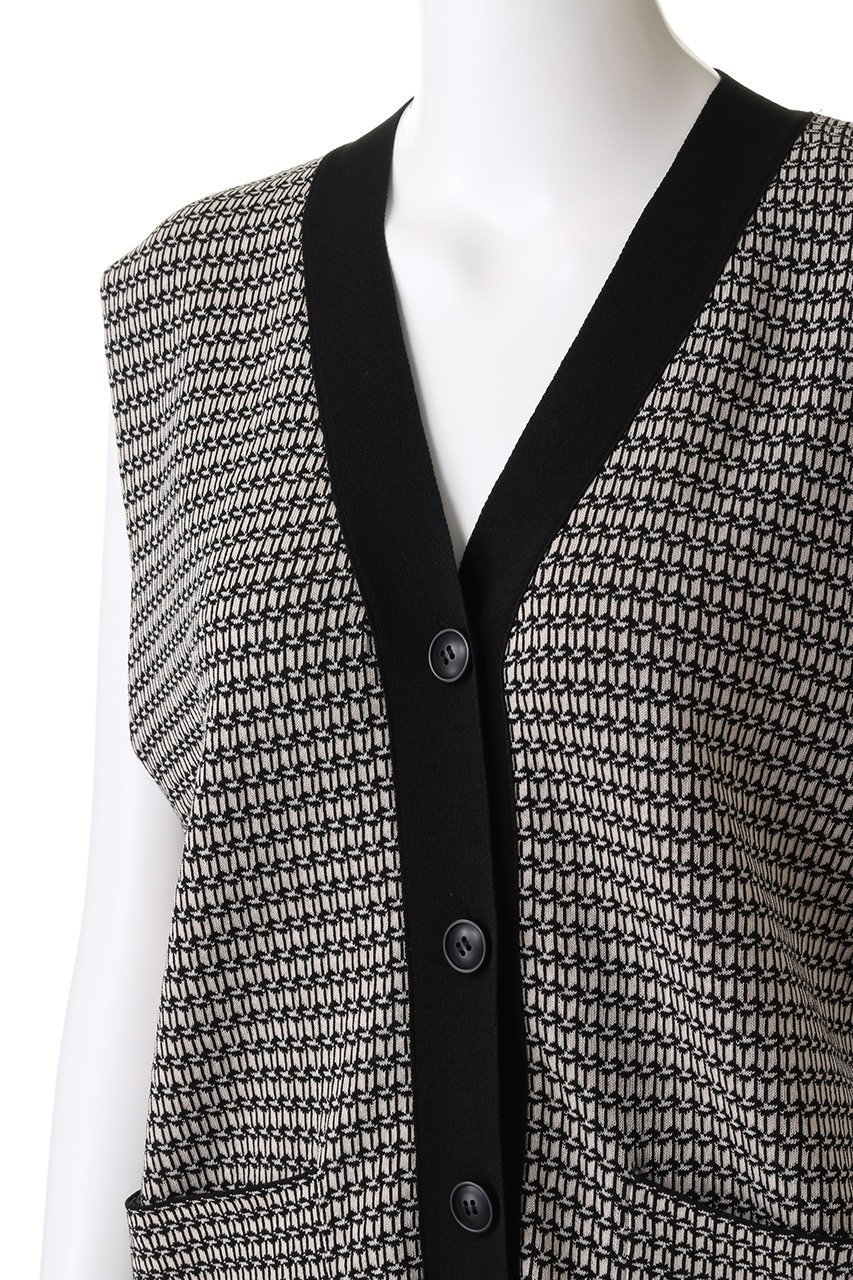 【マルティニーク/martinique】のポケットジレ 人気、トレンドファッション・服の通販 founy(ファニー) 　ファッション　Fashion　レディースファッション　Fashion for Women　アウター　Coat / Outerwear Collection　レディースジャケット・軽アウター　Jackets　おすすめ　Recommended / Our Picks　カットソー　Cut and Sewn Top　シンプル　Simple, Minimal　ジャケット　Jacket, Outerwear　セットアップ　Set-Up, Coordinated Outfit　ノースリーブ　Sleeveless, No-Sleeve　ベスト　Vest, Waistcoat　無地　Plain, Solid Color　other-5|ID: prp329100004607932 ipo3291000000032914493