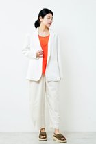 thumbnail other-6