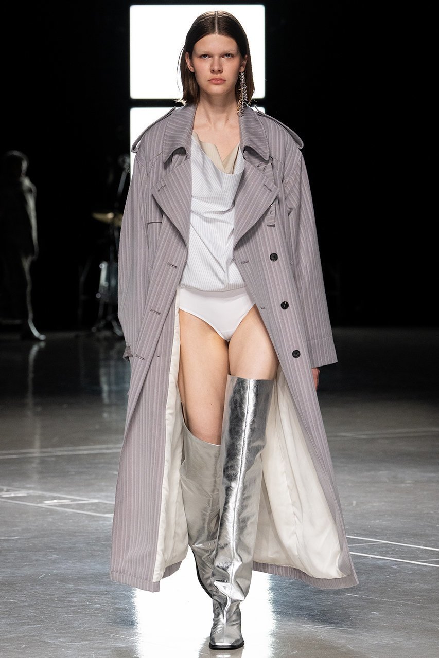 【カナコ サカイ/KANAKO SAKAI】のストライプ コットン ドレープ ボディスーツ 人気、トレンドファッション・服の通販 founy(ファニー) 　ファッション　Fashion　レディースファッション　Fashion for Women　トップス・カットソー　Cut & Sew Tops　シャツ・ブラウス・オフィスカジュアル　Elegant Blouses & Button-Ups　ロングTシャツ・Tシャツ　Longline T-Shirts & Tees　カットソー・ベーシックTシャツ　Cut-and-Sewn Tops / Stretch Tees & Basics　ショート　Short, Short Length　スタイリッシュ　Stylish, Fashionable　ストライプ　Stripe, Striped Pattern　スリム　Slim, Slim Fit　スリーブ　Sleeve, Long Sleeve / Short Sleeve　スーツ　Suit, Formalwear　ドレープ　Drape, Draping Fabric　ボトム　Bottoms, Lower Wear　エレガント 上品　Elegant　other-6|ID: prp329100004607957 ipo3291000000034954436