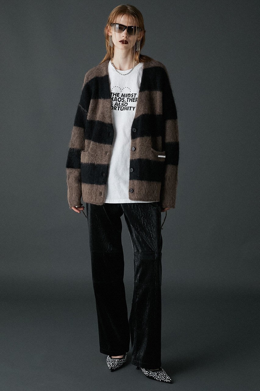 【プランク プロジェクト/PRANK PROJECT】のハートスタッズロゴロンTEEHeart Studs Logo Long TEE 人気、トレンドファッション・服の通販 founy(ファニー) ファッション Fashion レディースファッション Fashion for Women トップス・カットソー Cut & Sew Tops シャツ・ブラウス・オフィスカジュアル Elegant Blouses & Button-Ups ロングTシャツ・Tシャツ Longline T-Shirts & Tees カットソー・ベーシックTシャツ Cut-and-Sewn Tops / Stretch Tees & Basics スリーブ Sleeve, Long Sleeve / Short Sleeve ベーシック Basic, Essential モチーフ Motif, Design Theme ロング Long, Long-Length ヴィンテージ Vintage Style other-8|ID: prp329100004607961 ipo3291000000034421431