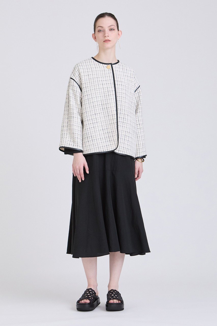 【ハウス オブ ロータス/HOUSE OF LOTUS】のモノトーンツィードノーカラージャケット 人気、トレンドファッション・服の通販 founy(ファニー) 　ファッション　Fashion　レディースファッション　Fashion for Women　アウター　Coat / Outerwear Collection　レディースジャケット・軽アウター　Jackets　ノーカラージャケット / シンプル上品コーデ　Collarless Jackets　イタリア　Italy　カーディガン　Cardigan, Knitwear　ジャケット　Jacket, Outerwear　ツイード／ツィード　Choker, Choker Necklace　フォルム　Silhouette, Form　モノトーン　Monotone, Black and White　切替　Switching, Contrast Panel　other-8|ID: prp329100004607975 ipo3291000000032917085