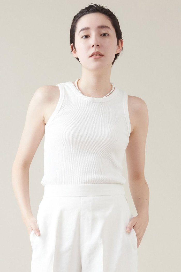 【マルティニーク/martinique】のリブタンクトップ インテリア・キッズ・メンズ・レディースファッション・服の通販 founy(ファニー) https://founy.com/ ファッション Fashion レディースファッション Fashion for Women トップス・カットソー Cut & Sew Tops キャミソール&ノースリーブ Camisoles & Sleeveless Tops シャツ・ブラウス・オフィスカジュアル Elegant Blouses & Button-Ups ロングTシャツ・Tシャツ Longline T-Shirts & Tees カットソー・ベーシックTシャツ Cut-and-Sewn Tops / Stretch Tees & Basics おすすめ Recommended / Our Picks インナー Innerwear キャミソール Camisole, Spaghetti Strap Top ショルダー Shoulder, Shoulder Strap タンク Tank Top, Sleeveless Top フィット Fit, Slim Fit 別注 Limited Edition, Custom Order |ID: prp329100004608054 ipo3291000000032919841