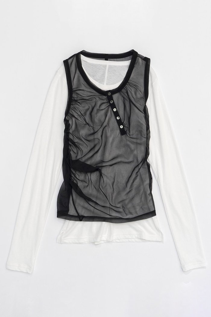 【メゾンスペシャル/MAISON SPECIAL】のHenry Neck Tank Top Layered Tops/ヘンリータンクレイヤードトップス インテリア・キッズ・メンズ・レディースファッション・服の通販 founy(ファニー) https://founy.com/ ファッション Fashion レディースファッション Fashion for Women トップス・カットソー Cut & Sew Tops シャツ・ブラウス・オフィスカジュアル Elegant Blouses & Button-Ups ロングTシャツ・Tシャツ Longline T-Shirts & Tees カットソー・ベーシックTシャツ Cut-and-Sewn Tops / Stretch Tees & Basics エアリー Airy Texture カットソー Cut and Sewn Top ギャザー Gathered, Ruffled シンプル Simple, Minimal スリーブ Sleeve, Long Sleeve / Short Sleeve タンク Tank Top, Sleeveless Top 長袖 Long Sleeve, Full Sleeve ロング Long, Long-Length |ID: prp329100004608065 ipo3291000000032920092
