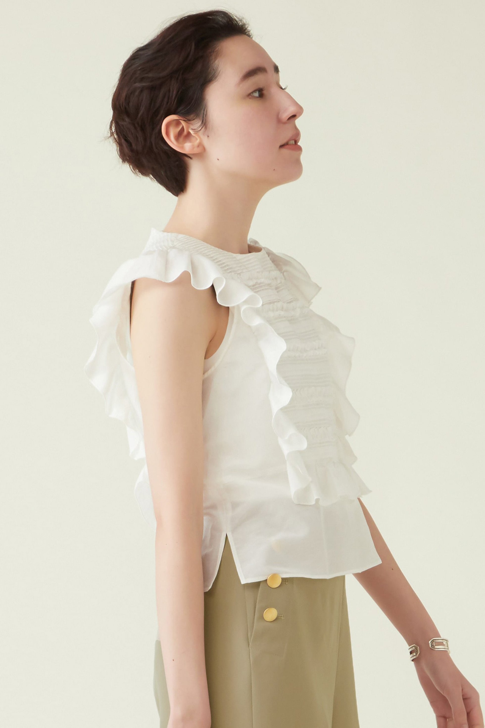 【マルティニーク/martinique】のピンタックブラウス 人気、トレンドファッション・服の通販 founy(ファニー) 　ファッション　Fashion　レディースファッション　Fashion for Women　トップス・カットソー　Cut & Sew Tops　シャツ・ブラウス・オフィスカジュアル　Elegant Blouses & Button-Ups　ショート　Short, Short Length　シルク　Silk, 100% Silk　スリーブ　Sleeve, Long Sleeve / Short Sleeve　ヴィンテージ　Vintage Style　other-2|ID: prp329100004608124 ipo3291000000032922902