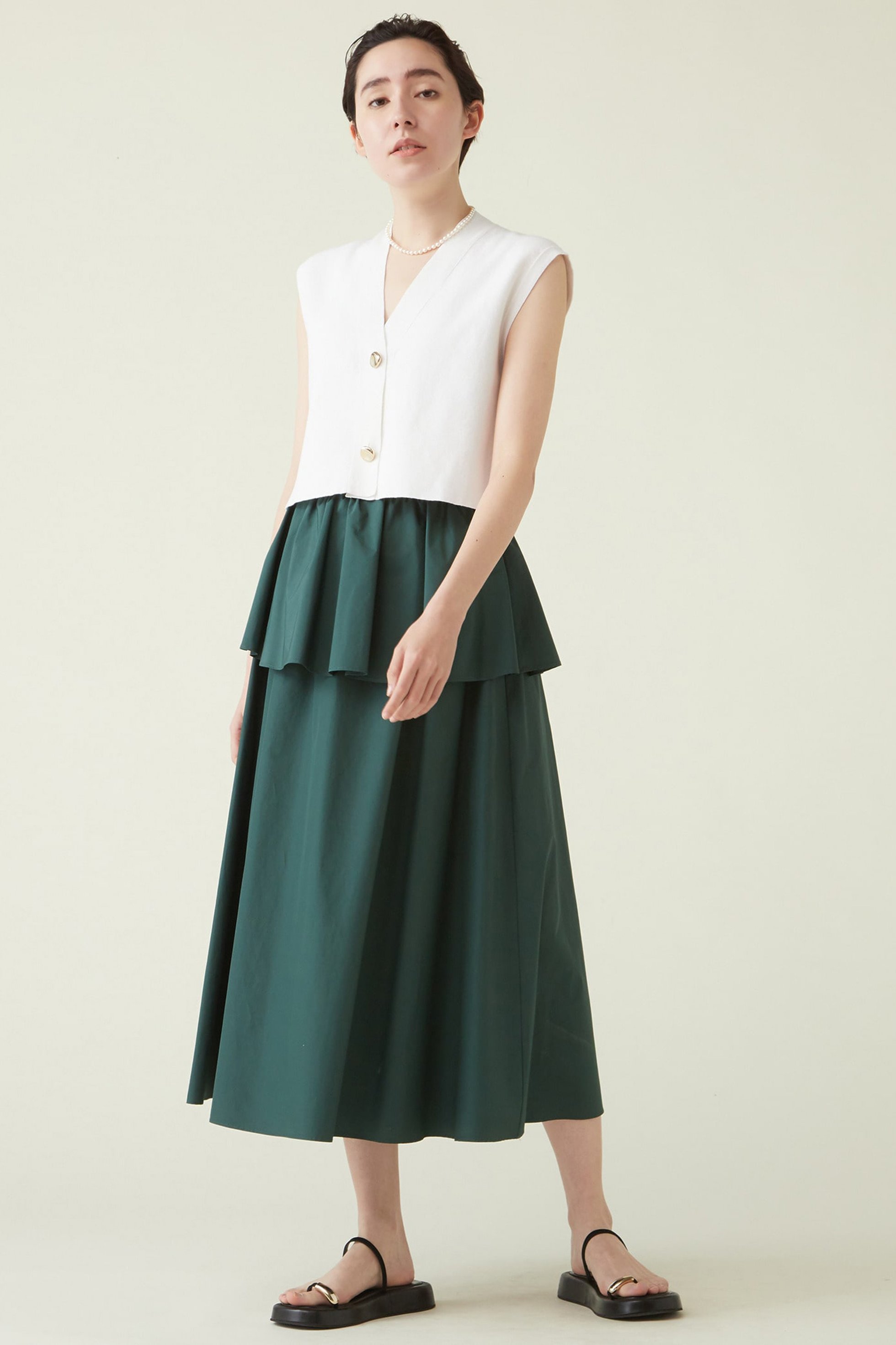 【マルティニーク/martinique】のティアードスカート 人気、トレンドファッション・服の通販 founy(ファニー) 　ファッション　Fashion　レディースファッション　Fashion for Women　スカート　Skirts　ティアードスカート　Tiered Skirts　ロングスカート　Long Skirts / Maxi & Midi Skirts　サンダル　Sandals, Summer Shoes　スニーカー　Sneakers, Trainers　タフタ　Taffeta, Structured Fabric　タンブラー　Tumbler, Travel Mug　ティアードスカート　Tiered Skirt, Flounced Skirt　バランス　Balance, Style Balance　リラックス　Relax, Relaxed Fit　ロング　Long, Long-Length　ヴィンテージ　Vintage Style　夏　Summer　other-4|ID: prp329100004608185 ipo3291000000035682490