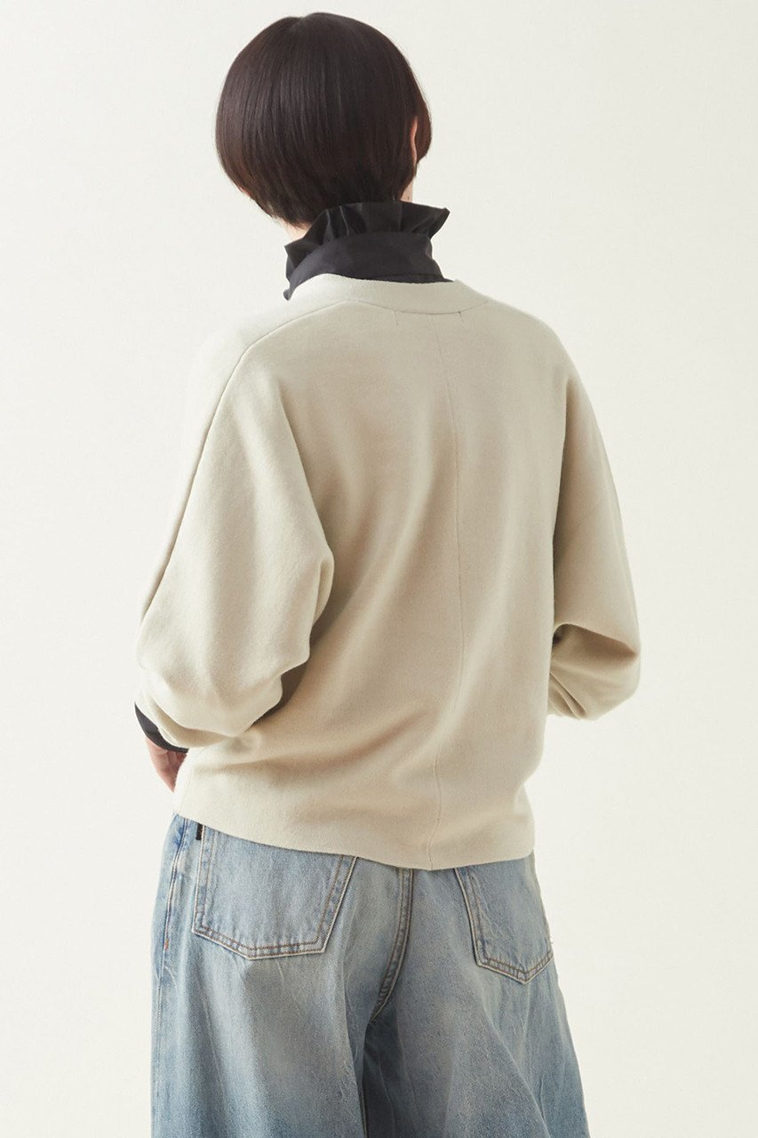 【マルティニーク/martinique】のC/W ダブルフェイスVネックプルオーバー 人気、トレンドファッション・服の通販 founy(ファニー) 　ファッション　Fashion　レディースファッション　Fashion for Women　トップス・カットソー　Cut & Sew Tops　ニット　Knit Tops & Sweaters　カジュアルプルオーバー・ニットトップス　Pullovers & Knit Tops / Casual Pullovers　Vネックトップス　V-Neck Tops / V-Cut Neckline Shirts　ダブル　Double, Double-Breasted　バランス　Balance, Style Balance　フェイス　Face, Facial Design　ワイド　Wide, Wide Fit　冬　Winter / This Winter　other-3|ID: prp329100004608194 ipo3291000000032926125