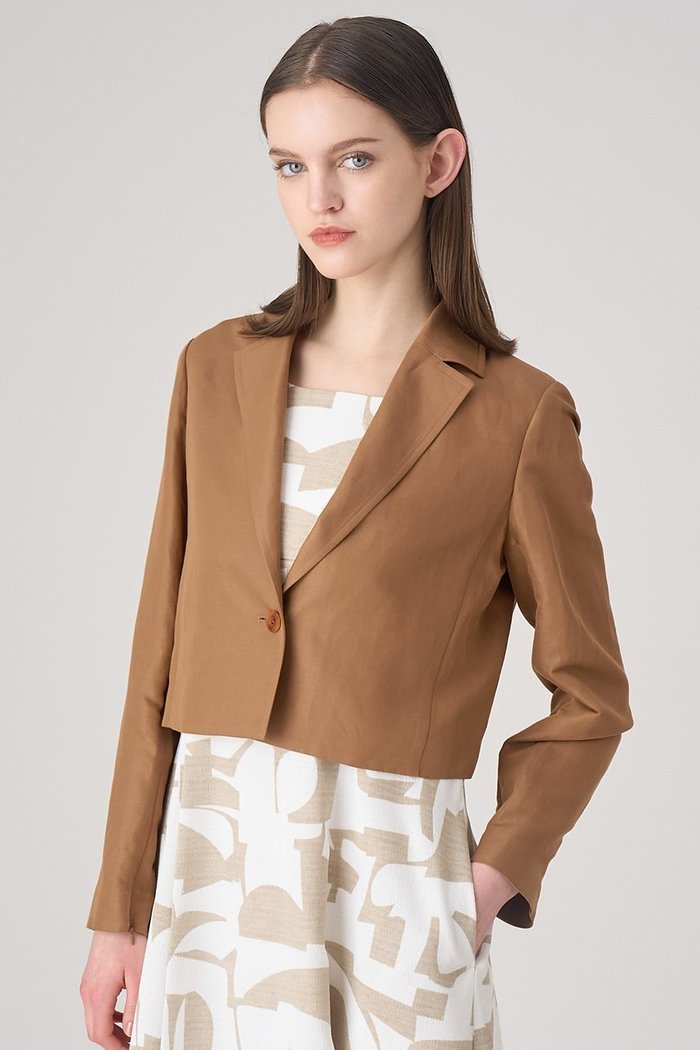 【アナイ/ANAYI】のリネンツイルショートジャケット インテリア・キッズ・メンズ・レディースファッション・服の通販 founy(ファニー) https://founy.com/ ファッション Fashion レディースファッション Fashion for Women アウター Coat / Outerwear Collection レディースジャケット・軽アウター Jackets おすすめ Recommended / Our Picks インナー Innerwear ショート Short, Short Length ジャケット Jacket, Outerwear セットアップ Set-Up, Coordinated Outfit テーラード Tailored, Tailored Fit ボックス Boxy, Box Shape ワイド Wide, Wide Fit |ID: prp329100004608200 ipo3291000000032926228