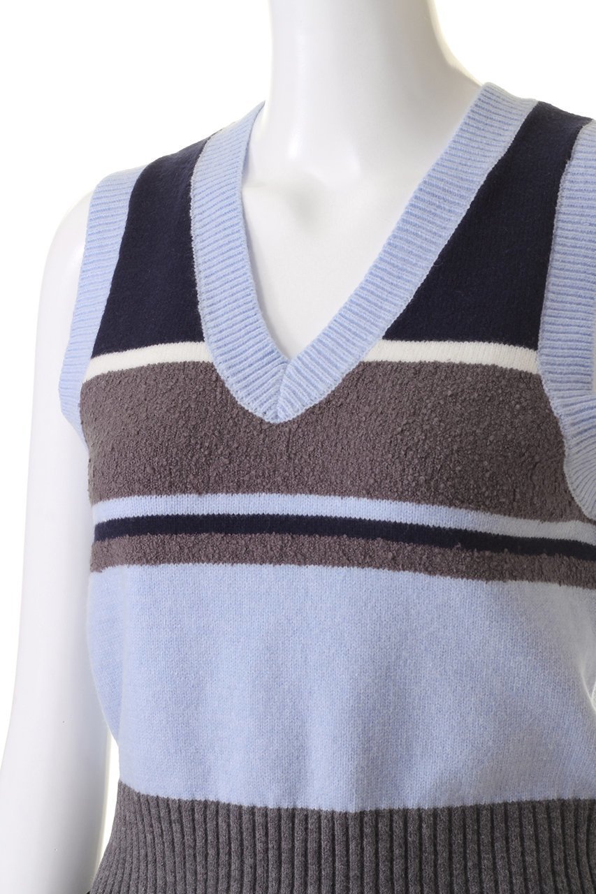 【メゾンスペシャル/MAISON SPECIAL】のBicolor Knit Vest/バイカラーベスト 人気、トレンドファッション・服の通販 founy(ファニー) 　ファッション　Fashion　レディースファッション　Fashion for Women　トップス・カットソー　Cut & Sew Tops　ニット　Knit Tops & Sweaters　ベスト&ジレ / 重ね着スタイル　Vests & Gilets　カジュアルプルオーバー・ニットトップス　Pullovers & Knit Tops / Casual Pullovers　カットソー　Cut and Sewn Top　キャミソール　Camisole, Spaghetti Strap Top　コンパクト　Compact, Small Size　タートル　Turtleneck, Turtle Collar　ブロック　Block, Solid Block Pattern　ベスト　Vest, Waistcoat　ボーダー　Border, Stripe　おすすめ　Recommended / Our Picks　other-5|ID: prp329100004608221 ipo3291000000034909923
