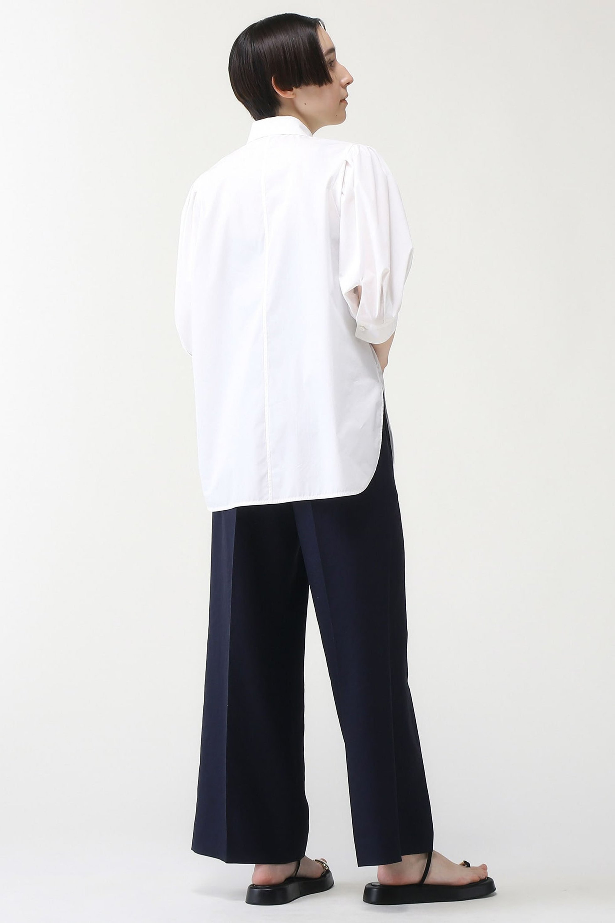 【マルティニーク/martinique】のボリュームスリーブブラウス 人気、トレンドファッション・服の通販 founy(ファニー) 　ファッション　Fashion　レディースファッション　Fashion for Women　トップス・カットソー　Cut & Sew Tops　シャツ・ブラウス・オフィスカジュアル　Elegant Blouses & Button-Ups　ボリューム袖・フリルスリーブブラウス　Voluminous & Ruffle Sleeves / Puffy Sleeve Tops　ギャザー　Gathered, Ruffled　スリーブ　Sleeve, Long Sleeve / Short Sleeve　タイプライター　Typewriter Fabric, Crisp Cotton　ブロード　Broadcloth, Fine Cotton　ロング　Long, Long-Length　夏　Summer　春　Spring　S/S・春夏　SS, Spring/Summer, Warm Season　other-8|ID: prp329100004608332 ipo3291000000032933970