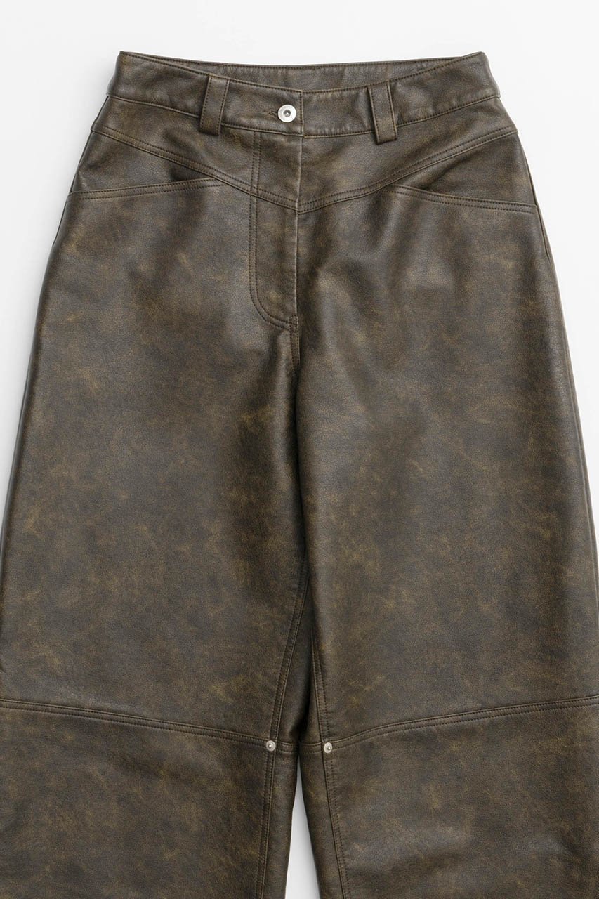 【メゾンスペシャル/MAISON SPECIAL】のCocoon Wide Silhouette faux Leather Pants/コクーンワイドフェイクレザーパンツ 人気、トレンドファッション・服の通販 founy(ファニー) 　ファッション　Fashion　レディースファッション　Fashion for Women　パンツ　Pants & Trousers　コンパクト　Compact, Small Size　フェイクレザー　Faux Leather, PU Leather　メランジ　Melange, Mixed Yarn　ルーズ　Loose, Oversized　ヴィンテージ　Vintage Style　other-2|ID: prp329100004608344 ipo3291000000034910050