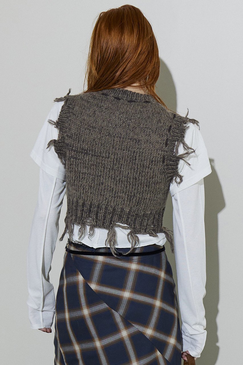 【メゾンスペシャル/MAISON SPECIAL】のDistressed Effect Fringe Knit Vest/ダメージフリンジベスト 人気、トレンドファッション・服の通販 founy(ファニー) 　ファッション　Fashion　レディースファッション　Fashion for Women　トップス・カットソー　Cut & Sew Tops　ニット　Knit Tops & Sweaters　ベスト&ジレ / 重ね着スタイル　Vests & Gilets　カジュアルプルオーバー・ニットトップス　Pullovers & Knit Tops / Casual Pullovers　コンパクト　Compact, Small Size　ダメージ　Distressed, Destroyed　ハンド　Hand, Handmade　ベスト　Vest, Waistcoat　ミックス　Mix, Mixed Style　ループ　Loop, Loop Knit　おすすめ　Recommended / Our Picks　other-8|ID: prp329100004608401 ipo3291000000032936857
