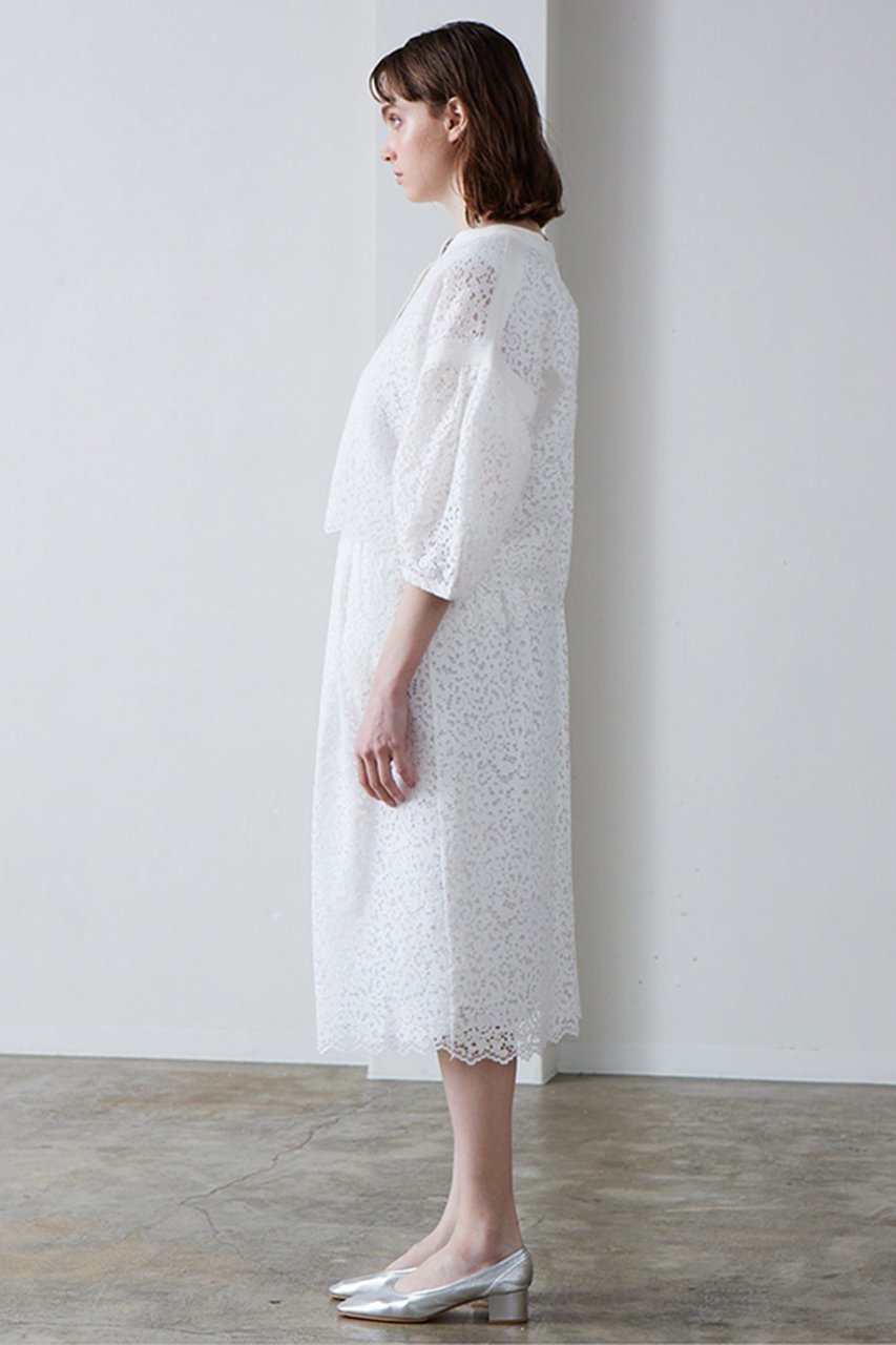 【マリリンムーン/MARILYN MOON】のAラインタックレーススカート 人気、トレンドファッション・服の通販 founy(ファニー) 　ファッション　Fashion　レディースファッション　Fashion for Women　スカート　Skirts　ロングスカート　Long Skirts / Maxi & Midi Skirts　おすすめ　Recommended / Our Picks　シアー　Sheer, See-Through　ジャケット　Jacket, Outerwear　セットアップ　Set-Up, Coordinated Outfit　チュール　Tulip, Tulip Motif　レース　Lace, Lace Fabric　ロング　Long, Long-Length　夏　Summer　春　Spring　S/S・春夏　SS, Spring/Summer, Warm Season　other-7|ID: prp329100004608518 ipo3291000000032941652