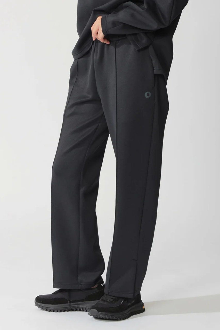 【エコアルフ/ECOALF】のACT ダブルニット スリットパンツ 【日本限定】 人気、トレンドファッション・服の通販 founy(ファニー) 　ファッション　Fashion　レディースファッション　Fashion for Women　パンツ　Pants & Trousers　おすすめ　Recommended / Our Picks　コレクション　Collection, Seasonal Line　スポーツ　Sports, Activewear　スリット　Slit, Slit Detail　スリム　Slim, Slim Fit　セットアップ　Set-Up, Coordinated Outfit　ダブル　Double, Double-Breasted　モダン　Modern, Contemporary　軽量　Lightweight, Ultra Light　other-2|ID: prp329100004608551 ipo3291000000035690987