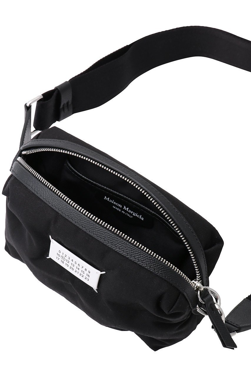 【メゾン マルジェラ/MAISON MARGIELA】の【UNISEX】GLAM SLAM SPORT ON ボディーバッグ 人気、トレンドファッション・服の通販 founy(ファニー) 　ファッション　Fashion　レディースファッション　Fashion for Women　バッグ　Bags　ポーチ&ミニバッグ　Pouches & Mini Bags　2025年　2025　2025-2026秋冬・A/W　Autumn/Winter 2025–26 AW25–26　ユニセックス　Unisex, Genderless　旅行　Travel　A/W・秋冬　Autumn/Winter　other-5|ID: prp329100004608711 ipo3291000000032947414