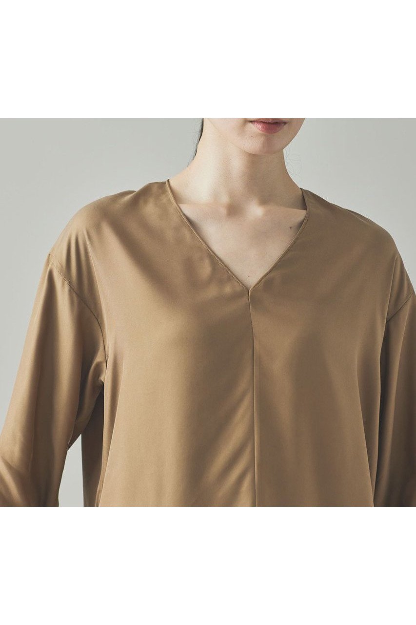 【カレンソロジー/Curensology】のキュプラツイル2WAYブラウス 人気、トレンドファッション・服の通販 founy(ファニー) 　ファッション　Fashion　レディースファッション　Fashion for Women　トップス・カットソー　Cut & Sew Tops　シャツ・ブラウス・オフィスカジュアル　Elegant Blouses & Button-Ups　エレガント 上品　Elegant　キュプラ　Cupro, Eco Fabric　シンプル　Simple, Minimal　スタイリッシュ　Stylish, Fashionable　スリット　Slit, Slit Detail　スリーブ　Sleeve, Long Sleeve / Short Sleeve　ビンテージ　Vintage, Retro Style　フォーマル　Formal, Dressy　ロング　Long, Long-Length　新作・新入荷　New Arrivals / New In　other-8|ID: prp329100004608800 ipo3291000000032949808