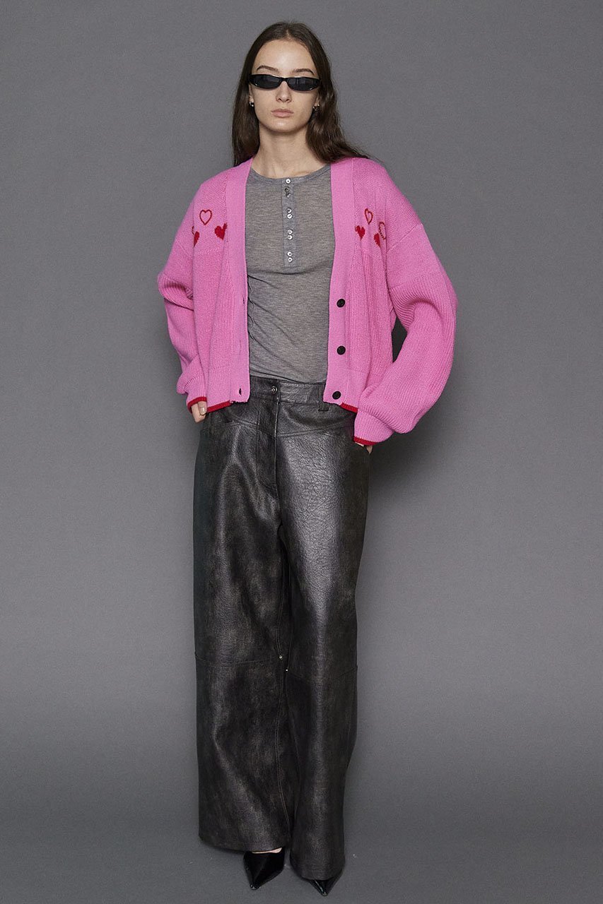 【メゾンスペシャル/MAISON SPECIAL】のHeart Jacquard Short Length Knit Cardigan/ハートジャガードショートニットカーディガン 人気、トレンドファッション・服の通販 founy(ファニー) 　ファッション　Fashion　レディースファッション　Fashion for Women　トップス・カットソー　Cut & Sew Tops　ニット　Knit Tops & Sweaters　カーディガン・羽織り　Layered Style Cardigans　アクリル　Acrylic Material　カーディガン　Cardigan, Knitwear　キャミソール　Camisole, Spaghetti Strap Top　コンパクト　Compact, Small Size　タンク　Tank Top, Sleeveless Top　チェーン　Chain, Chain Strap　モチーフ　Motif, Design Theme　羽織　Haori, Light Jacket　other-8|ID: prp329100004608830 ipo3291000000032950607