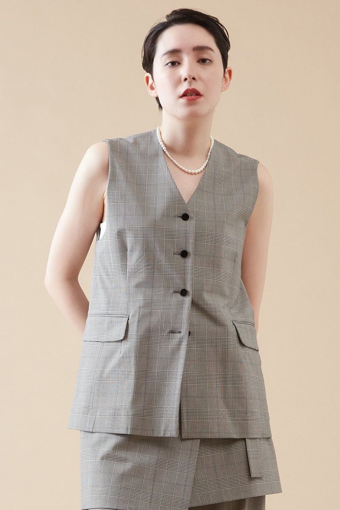 【マルティニーク/martinique】のストレッチジレ(セットアップ可) インテリア・キッズ・メンズ・レディースファッション・服の通販 founy(ファニー) https://founy.com/ ファッション Fashion レディースファッション Fashion for Women アウター Coat / Outerwear Collection レディースジャケット・軽アウター Jackets おすすめ Recommended / Our Picks シェイプ Shape, Slim Fit ジャケット Jacket, Outerwear ストレッチ Stretch, Stretchy Fabric セットアップ Set-Up, Coordinated Outfit ベスト Vest, Waistcoat 秋 Autumn |ID: prp329100004608837 ipo3291000000035682045