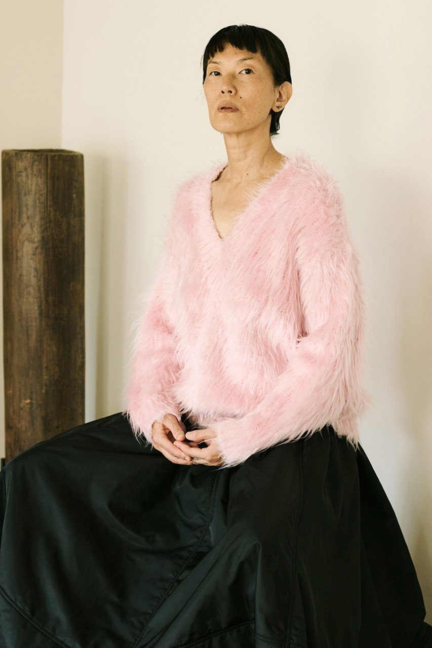 【メゾンスペシャル/MAISON SPECIAL】の2way V-neck Shaggy Knit Wear/2WAY Vネックシャギーニット 人気、トレンドファッション・服の通販 founy(ファニー) 　ファッション　Fashion　レディースファッション　Fashion for Women　トップス・カットソー　Cut & Sew Tops　ニット　Knit Tops & Sweaters　カジュアルプルオーバー・ニットトップス　Pullovers & Knit Tops / Casual Pullovers　Vネックトップス　V-Neck Tops / V-Cut Neckline Shirts　インナー　Innerwear　今季　This Season, Current Season　デコルテ　Décolleté, Neckline　other-8|ID: prp329100004608874 ipo3291000000032952531