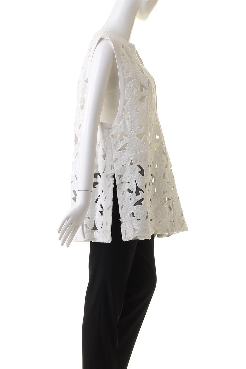 【ハウス オブ ロータス/HOUSE OF LOTUS】のエンブロイダリープルオーバージレ 人気、トレンドファッション・服の通販 founy(ファニー) 　ファッション　Fashion　レディースファッション　Fashion for Women　アウター　Coat / Outerwear Collection　シンプル　Simple, Minimal　ジャケット　Jacket, Outerwear　スリット　Slit, Slit Detail　タンク　Tank Top, Sleeveless Top　タートル　Turtleneck, Turtle Collar　ハイネック　High Neck, Mock Neck　ベスト　Vest, Waistcoat　ポケット　Pocket, Pocket Detail　ミドル　Middle Length, Mid Height　モチーフ　Motif, Design Theme　レース　Lace, Lace Fabric　夏　Summer　春　Spring　S/S・春夏　SS, Spring/Summer, Warm Season　other-3|ID: prp329100004608901 ipo3291000000032953554