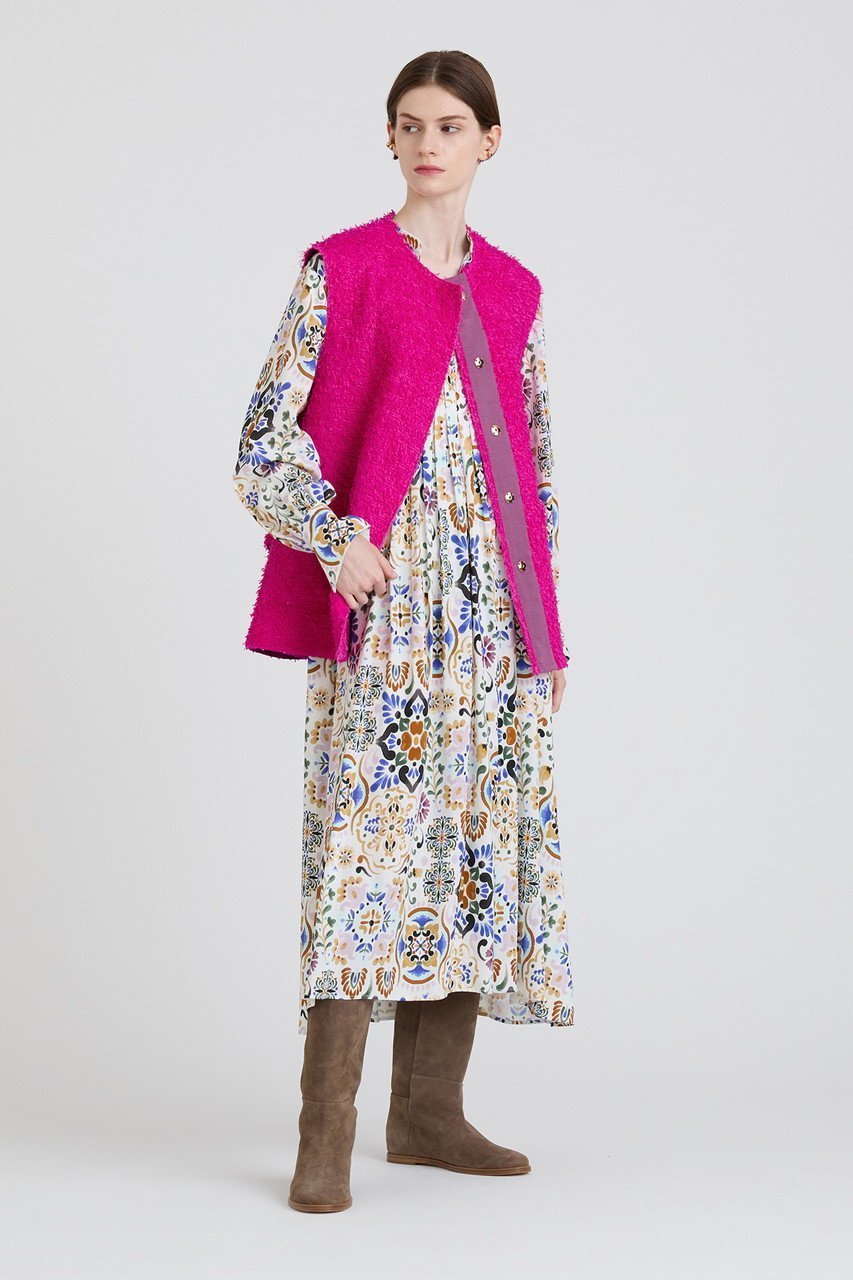 【ハウス オブ ロータス/HOUSE OF LOTUS】のクラレンソンツイードノーカラージレ 人気、トレンドファッション・服の通販 founy(ファニー) 　ファッション　Fashion　レディースファッション　Fashion for Women　アウター　Coat / Outerwear Collection　レディースジャケット・軽アウター　Jackets　エレガント 上品　Elegant　ジャケット　Jacket, Outerwear　ツイード／ツィード　Choker, Choker Necklace　ビジュー　Bijou, Jewel-like Accent　フランス　France, French　フリンジ　Fringe, Tassel　フレア　Flare, Flared　ベスト　Vest, Waistcoat　A/W・秋冬　Autumn/Winter　other-8|ID: prp329100004608937 ipo3291000000032954711
