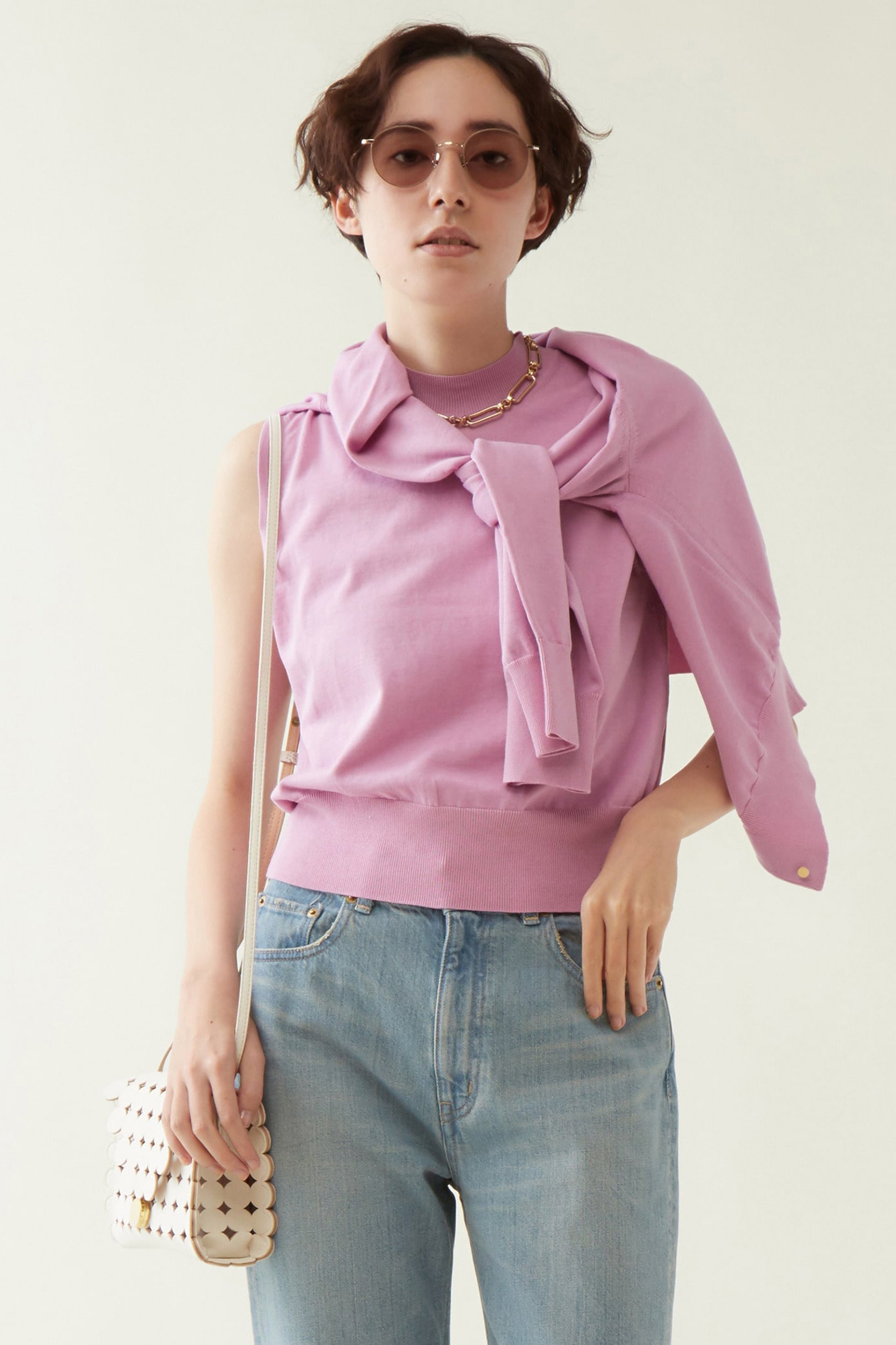 【マルティニーク/martinique】のESSENTIALカーディガン インテリア・キッズ・メンズ・レディースファッション・服の通販 founy(ファニー) 　ファッション　Fashion　レディースファッション　Fashion for Women　トップス・カットソー　Cut & Sew Tops　ニット　Knit Tops & Sweaters　カーディガン・羽織り　Layered Style Cardigans　おすすめ　Recommended / Our Picks　アンサンブル　Ensemble Set　カーディガン　Cardigan, Knitwear　コンパクト　Compact, Small Size　バランス　Balance, Style Balance　パイピング　Piping, Trim Design　ベーシック　Basic, Essential　ボトム　Bottoms, Lower Wear　メタル　Metal, Metal Parts　定番　Standard, Basic Item　ピンク|ID: prp329100004609037 ipo3291000000032959479