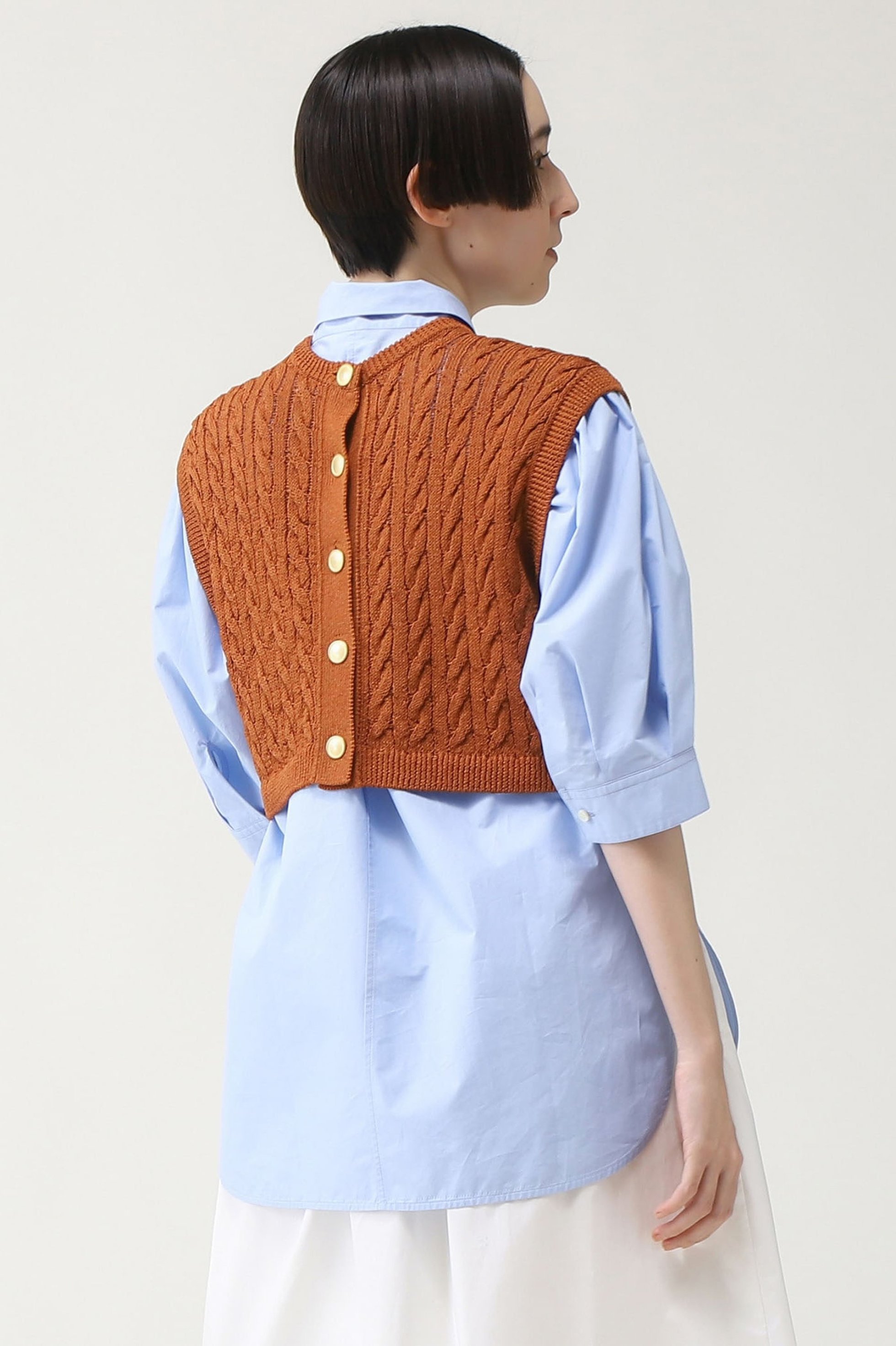 【マルティニーク/martinique】のケーブルジレ 人気、トレンドファッション・服の通販 founy(ファニー) 　ファッション　Fashion　レディースファッション　Fashion for Women　トップス・カットソー　Cut & Sew Tops　ニット　Knit Tops & Sweaters　ベスト&ジレ / 重ね着スタイル　Vests & Gilets　カジュアルプルオーバー・ニットトップス　Pullovers & Knit Tops / Casual Pullovers　ショート　Short, Short Length　トレンド　Trend, Trending Now　ドレス　Dress, One-Piece　マキシ　Maxi, Full Length　other-3|ID: prp329100004609042 ipo3291000000032959728