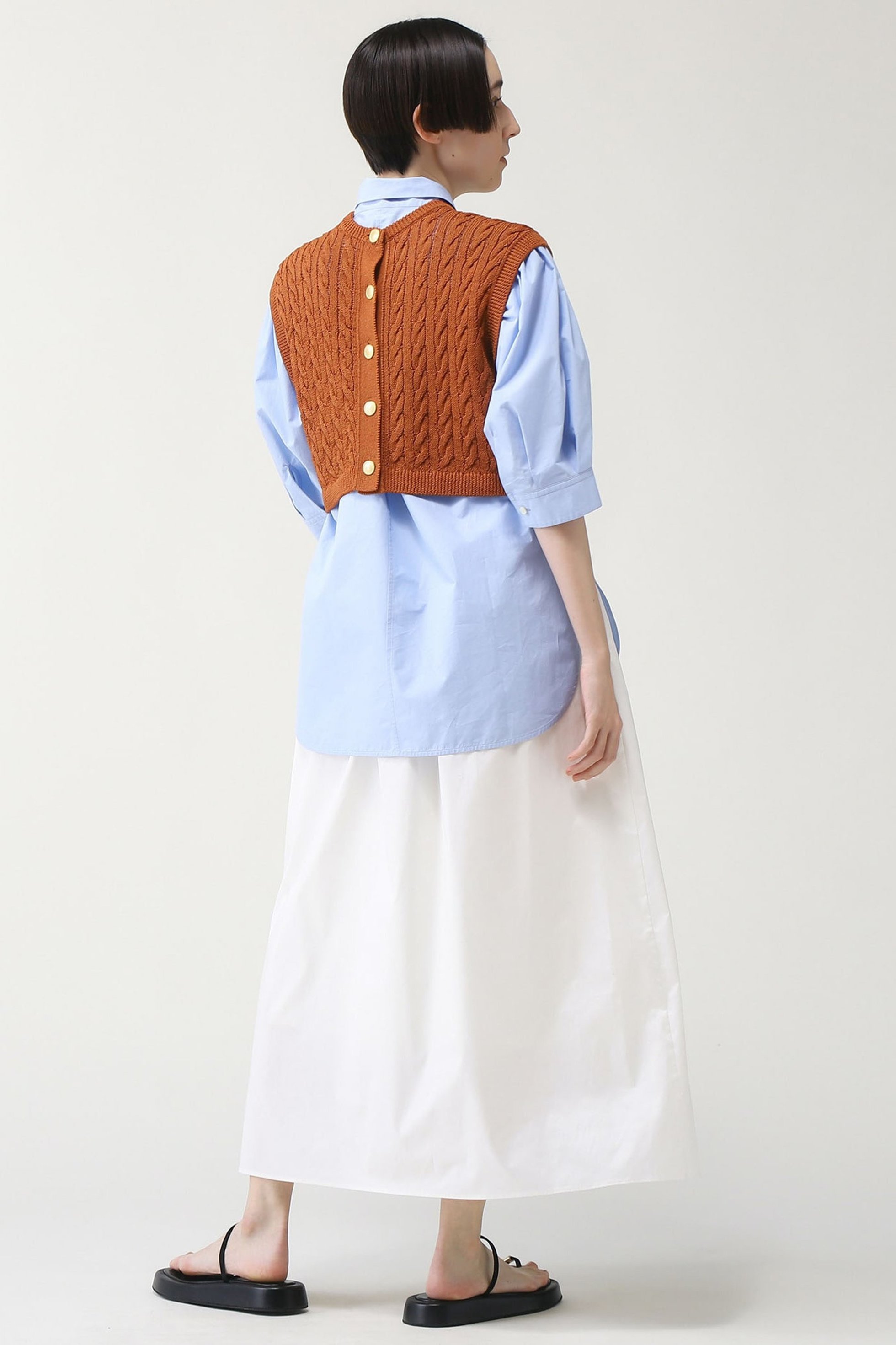 【マルティニーク/martinique】のケーブルジレ 人気、トレンドファッション・服の通販 founy(ファニー) 　ファッション　Fashion　レディースファッション　Fashion for Women　トップス・カットソー　Cut & Sew Tops　ニット　Knit Tops & Sweaters　ベスト&ジレ / 重ね着スタイル　Vests & Gilets　カジュアルプルオーバー・ニットトップス　Pullovers & Knit Tops / Casual Pullovers　ショート　Short, Short Length　トレンド　Trend, Trending Now　ドレス　Dress, One-Piece　マキシ　Maxi, Full Length　other-6|ID: prp329100004609042 ipo3291000000032959754