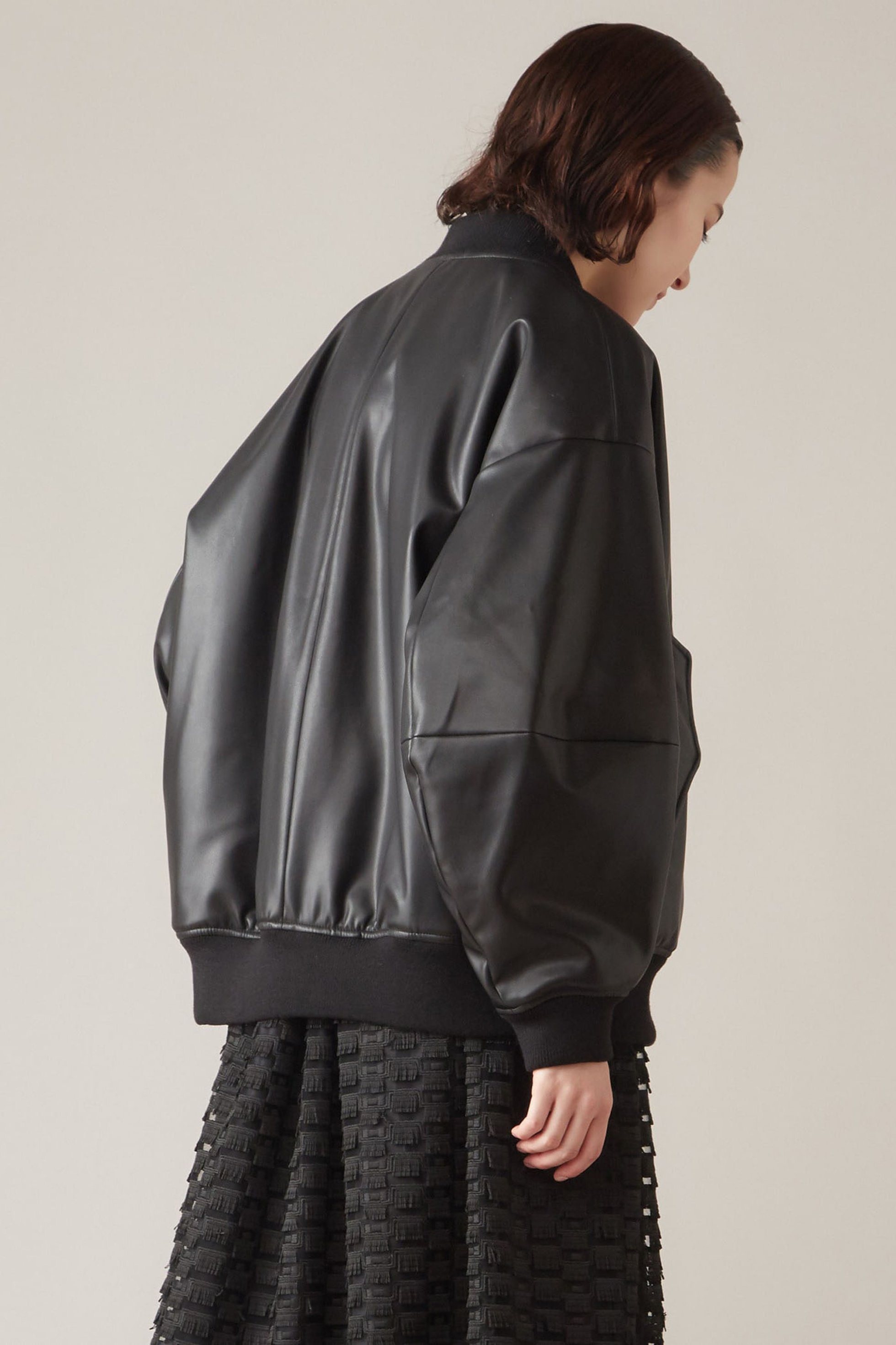 【マルティニーク/martinique】の【upper hights】THE U-2 BIG PU 人気、トレンドファッション・服の通販 founy(ファニー) 　ファッション　Fashion　レディースファッション　Fashion for Women　アウター　Coat / Outerwear Collection　レディースジャケット・軽アウター　Jackets　ブルゾンジャケット・スポーティアウター　Blouson Jackets　クール　Cool, Chic　シンプル　Simple, Minimal　ジャケット　Jacket, Outerwear　スタイリッシュ　Stylish, Fashionable　バランス　Balance, Style Balance　フェイクレザー　Faux Leather, PU Leather　ブルゾン　Blouson, Bomber Jacket　春　Spring　other-2|ID: prp329100004609104 ipo3291000000032962171