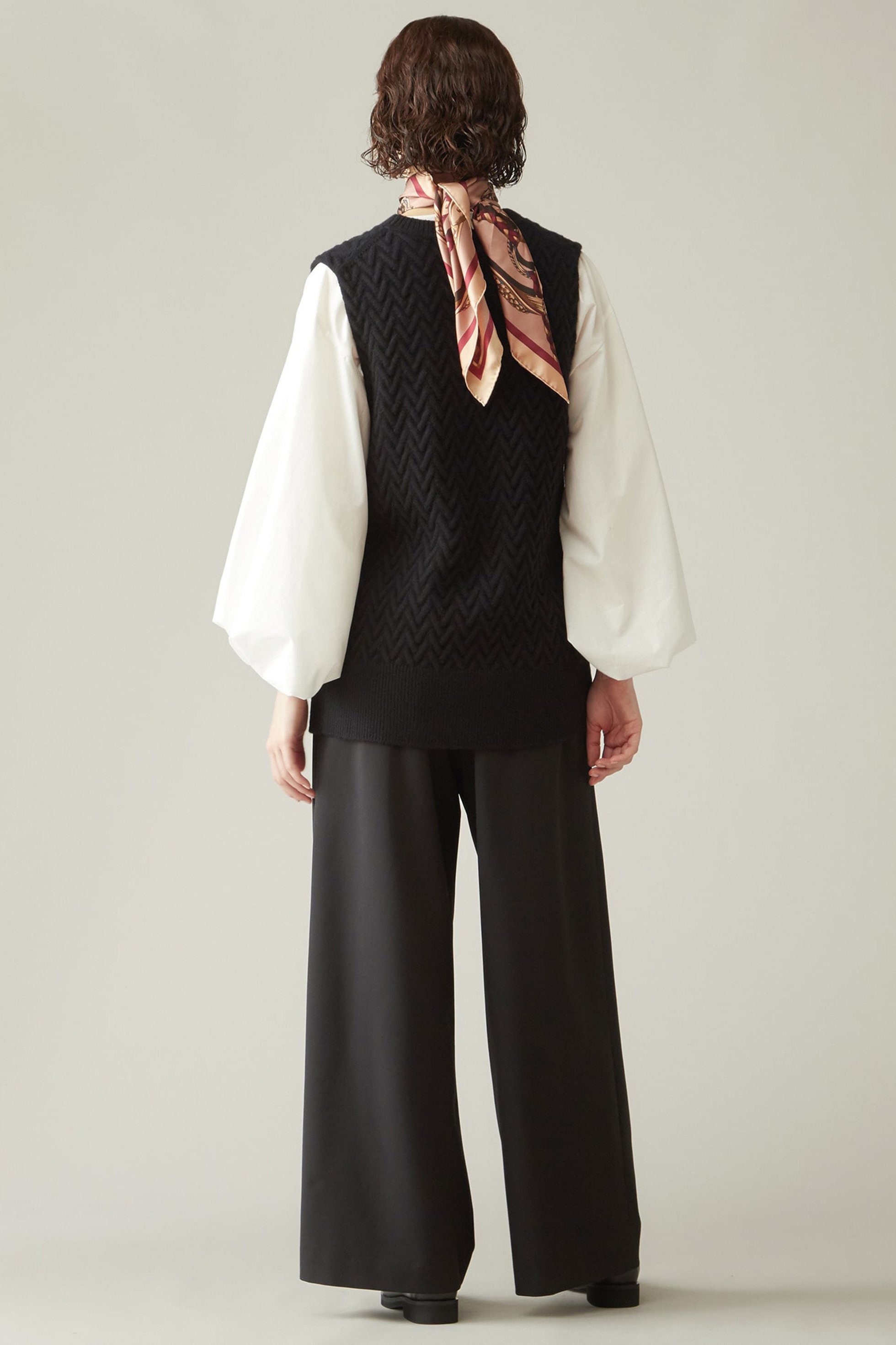 【マルティニーク/martinique】のケーブルジレ 人気、トレンドファッション・服の通販 founy(ファニー) 　ファッション　Fashion　レディースファッション　Fashion for Women　アウター　Coat / Outerwear Collection　レディースジャケット・軽アウター　Jackets　ジャケット　Jacket, Outerwear　バランス　Balance, Style Balance　ベスト　Vest, Waistcoat　ボトム　Bottoms, Lower Wear　A/W・秋冬　Autumn/Winter　other-6|ID: prp329100004609120 ipo3291000000032962699