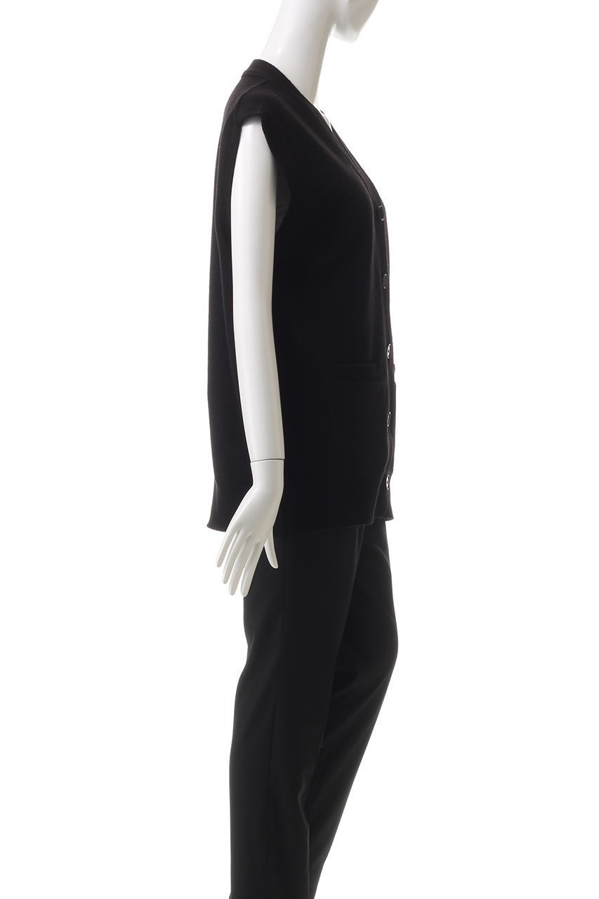 【エリオポール/heliopole】のVネックニットベスト 人気、トレンドファッション・服の通販 founy(ファニー) 　ファッション　Fashion　レディースファッション　Fashion for Women　トップス・カットソー　Cut & Sew Tops　ニット　Knit Tops & Sweaters　ベスト&ジレ / 重ね着スタイル　Vests & Gilets　カジュアルプルオーバー・ニットトップス　Pullovers & Knit Tops / Casual Pullovers　Vネックトップス　V-Neck Tops / V-Cut Neckline Shirts　おすすめ　Recommended / Our Picks　シンプル　Simple, Minimal　セットアップ　Set-Up, Coordinated Outfit　トレンド　Trend, Trending Now　ベスト　Vest, Waistcoat　再入荷　Restock / Back in Stock　other-3|ID: prp329100004609143 ipo3291000000032964388