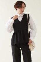 【マルティニーク/martinique】のダブルクロスペプラムジレ ブラック|ID: prp329100004609160 ipo3291000000032965662