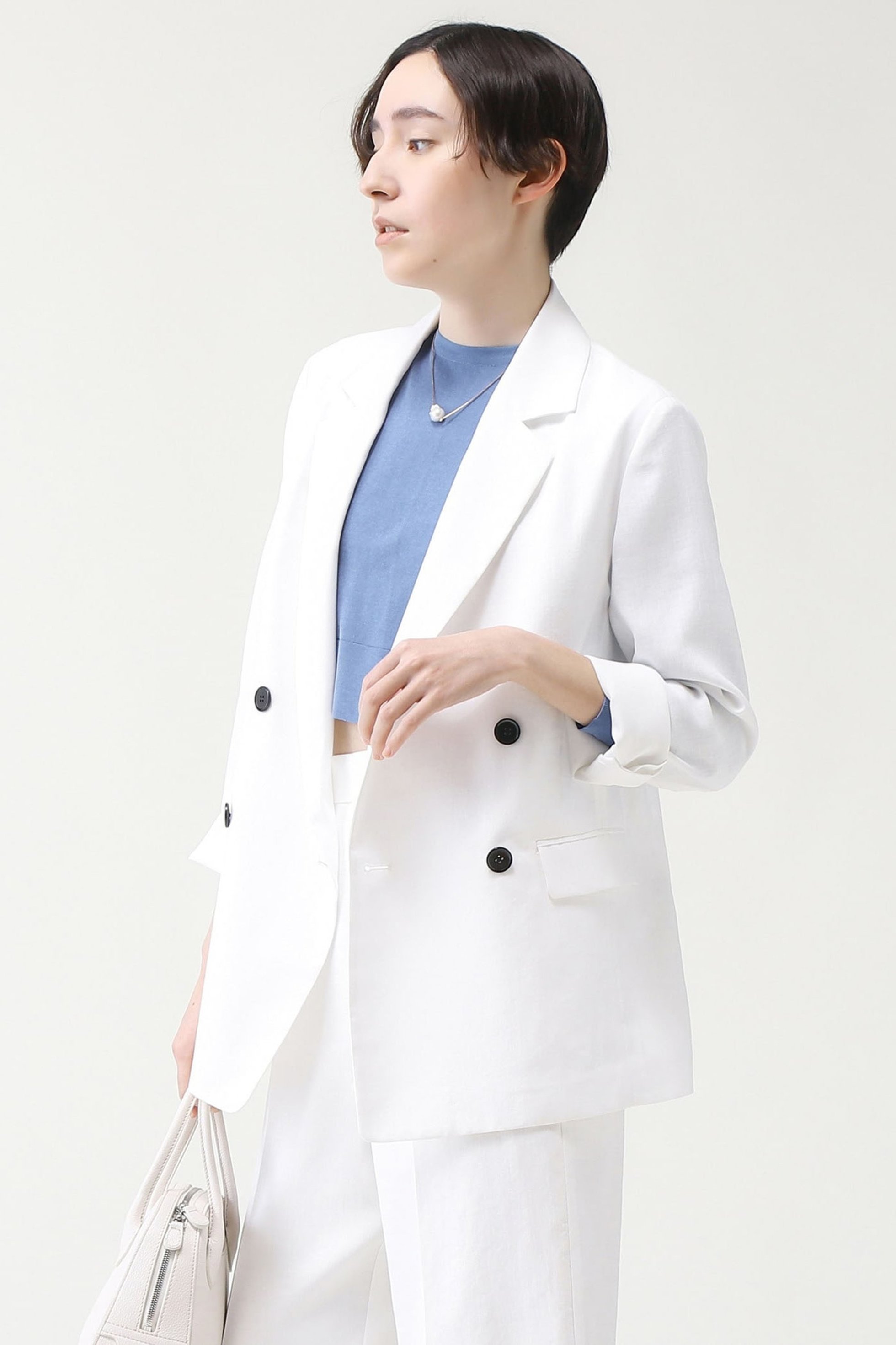 【マルティニーク/martinique】のダブルブレストジャケット 人気、トレンドファッション・服の通販 founy(ファニー) 　ファッション　Fashion　レディースファッション　Fashion for Women　アウター　Coat / Outerwear Collection　レディースジャケット・軽アウター　Jackets　おすすめ　Recommended / Our Picks　サマー　Summer, Summer Style　ジャケット　Jacket, Outerwear　スタンダード　Standard, Basic　ダブル　Double, Double-Breasted　ボックス　Boxy, Box Shape　モダン　Modern, Contemporary　リラックス　Relax, Relaxed Fit　夏　Summer　other-2|ID: prp329100004609189 ipo3291000000032967417