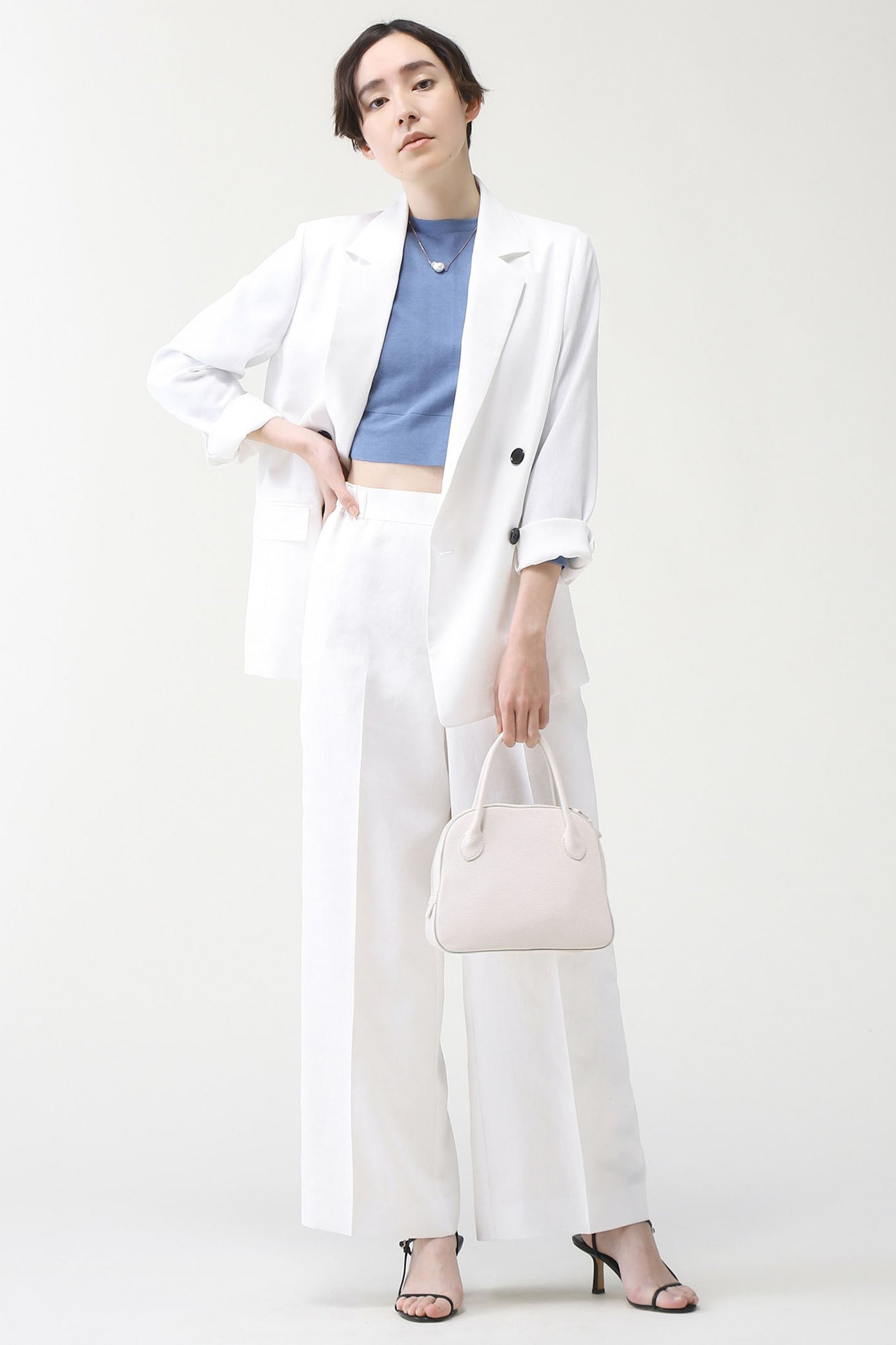 【マルティニーク/martinique】のダブルブレストジャケット 人気、トレンドファッション・服の通販 founy(ファニー) 　ファッション　Fashion　レディースファッション　Fashion for Women　アウター　Coat / Outerwear Collection　レディースジャケット・軽アウター　Jackets　おすすめ　Recommended / Our Picks　サマー　Summer, Summer Style　ジャケット　Jacket, Outerwear　スタンダード　Standard, Basic　ダブル　Double, Double-Breasted　ボックス　Boxy, Box Shape　モダン　Modern, Contemporary　リラックス　Relax, Relaxed Fit　夏　Summer　other-4|ID: prp329100004609189 ipo3291000000032967424