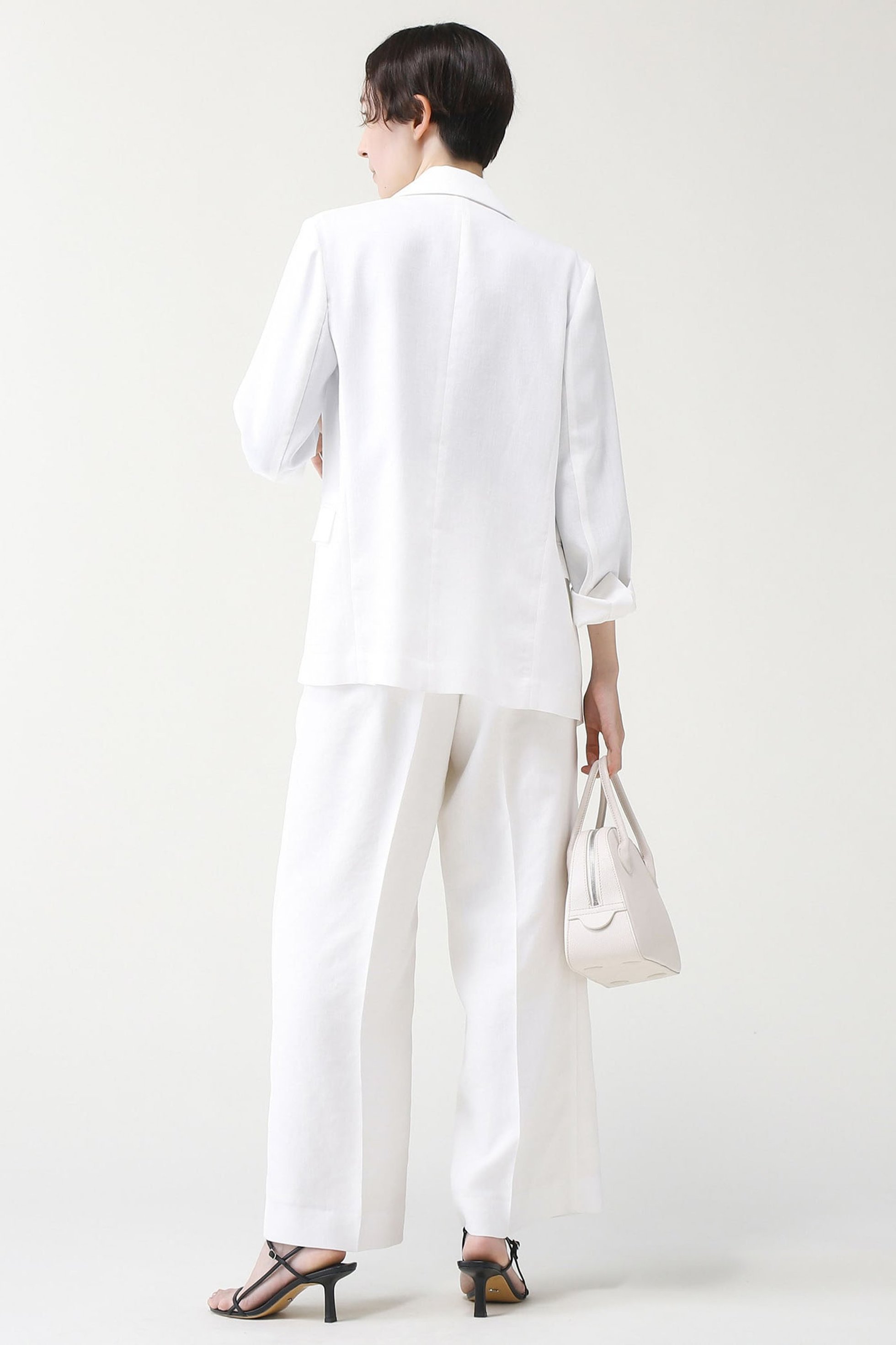 【マルティニーク/martinique】のダブルブレストジャケット 人気、トレンドファッション・服の通販 founy(ファニー) 　ファッション　Fashion　レディースファッション　Fashion for Women　アウター　Coat / Outerwear Collection　レディースジャケット・軽アウター　Jackets　おすすめ　Recommended / Our Picks　サマー　Summer, Summer Style　ジャケット　Jacket, Outerwear　スタンダード　Standard, Basic　ダブル　Double, Double-Breasted　ボックス　Boxy, Box Shape　モダン　Modern, Contemporary　リラックス　Relax, Relaxed Fit　夏　Summer　other-7|ID: prp329100004609189 ipo3291000000032967436
