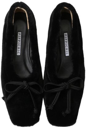 【ピッピシック/Pippichic】 AMBER フェイクファーバレエシューズ人気、トレンドファッション・服の通販 founy(ファニー) ファッション Fashion レディースファッション Fashion for Women おすすめ Recommended / Our Picks シューズ Shoes, Footwear バレエ Ballet, Ballet Style フェイクファー Faux Fur, Imitation Fur フラット Flat, Flat Shoes ベーシック Basic, Essential エレガント 上品 Elegant ビジネス 仕事 通勤 Business / Work / Commuting 定番 Standard, Basic Item |ID:prp329100004609928