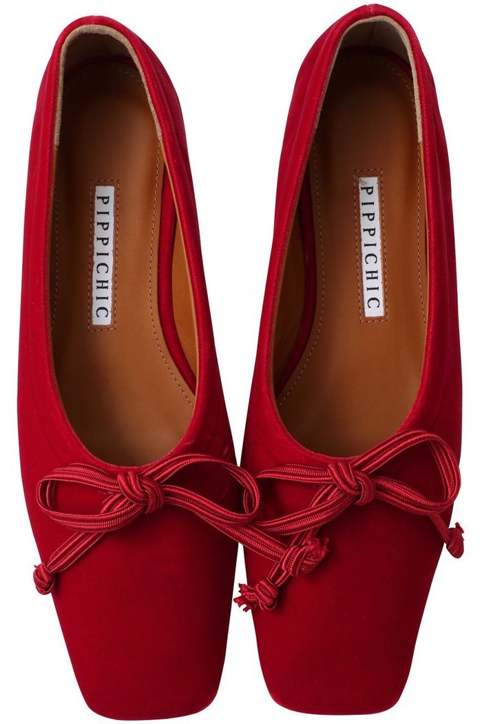 【ピッピシック/Pippichic】のAMBER ベルベットバレエシューズ インテリア・キッズ・メンズ・レディースファッション・服の通販 founy(ファニー) https://founy.com/ ファッション Fashion レディースファッション Fashion for Women シューズ Shoes, Footwear ジャケット Jacket, Outerwear スクエア Square, Square Shape セットアップ Set-Up, Coordinated Outfit バレエ Ballet, Ballet Style フォルム Silhouette, Form フラット Flat, Flat Shoes ベルベット Velvet, Velvety マニッシュ Mannish, Boyish 定番 Standard, Basic Item |ID: prp329100004609929 ipo3291000000032977013