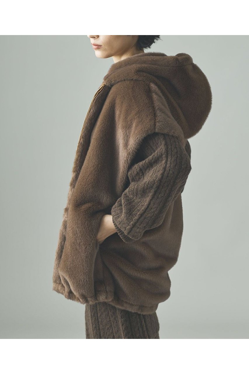 【カレンソロジー/Curensology】のファーフーディーベスト 人気、トレンドファッション・服の通販 founy(ファニー) 　ファッション　Fashion　レディースファッション　Fashion for Women　アウター　Coat / Outerwear Collection　レディースジャケット・軽アウター　Jackets　おすすめ　Recommended / Our Picks　ジャケット　Jacket, Outerwear　フェイクファー　Faux Fur, Imitation Fur　ベスト　Vest, Waistcoat　ポケット　Pocket, Pocket Detail　リアル　Real, Realistic　新作・新入荷　New Arrivals / New In　other-3|ID: prp329100004609945 ipo3291000000032977169
