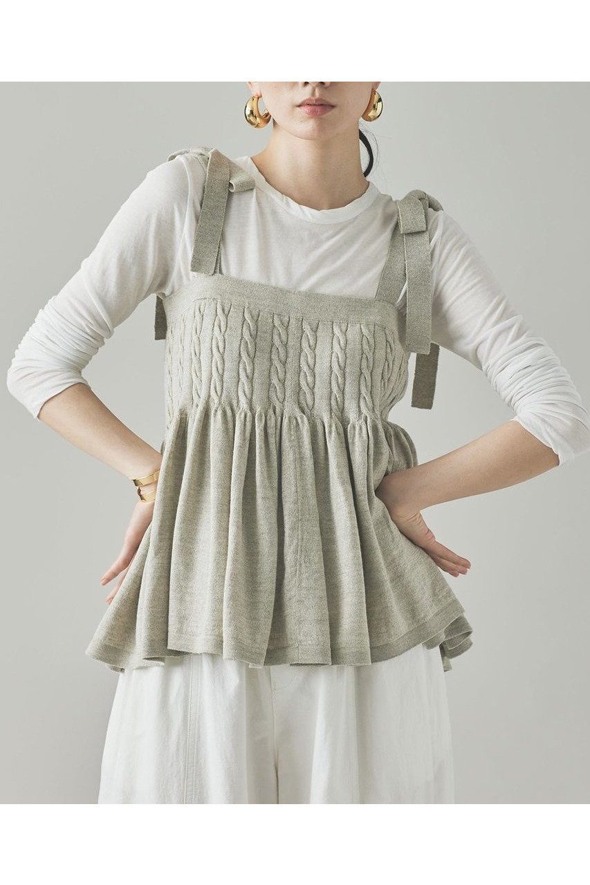 【カレンソロジー/Curensology】のウールリネンキャミニット インテリア・キッズ・メンズ・レディースファッション・服の通販 founy(ファニー) 　ファッション　Fashion　レディースファッション　Fashion for Women　トップス・カットソー　Cut & Sew Tops　ニット　Knit Tops & Sweaters　キャミソール&ノースリーブ　Camisoles & Sleeveless Tops　カジュアルプルオーバー・ニットトップス　Pullovers & Knit Tops / Casual Pullovers　カットソー　Cut and Sewn Top　ガーリー　Girly, Feminine Style　キャミソール　Camisole, Spaghetti Strap Top　ギャザー　Gathered, Ruffled　リネン　Linen, Linen Fabric　リボン　Ribbon, Bow　新作・新入荷　New Arrivals / New In　ライトブラウン|ID: prp329100004609954 ipo3291000000032977250