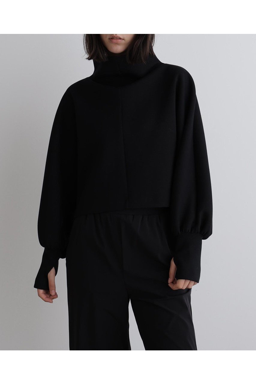 【ル フィル/LE PHIL】の《LE PHIL SPORTS》ライトダンボールショート丈プルオーバー 人気、トレンドファッション・服の通販 founy(ファニー) 　ファッション　Fashion　レディースファッション　Fashion for Women　トップス・カットソー　Cut & Sew Tops　シャツ・ブラウス・オフィスカジュアル　Elegant Blouses & Button-Ups　ロングTシャツ・Tシャツ　Longline T-Shirts & Tees　カジュアルプルオーバー・ニットトップス　Pullovers & Knit Tops / Casual Pullovers　カットソー・ベーシックTシャツ　Cut-and-Sewn Tops / Stretch Tees & Basics　コンパクト　Compact, Small Size　ショート　Short, Short Length　スタンダード　Standard, Basic　スニーカー　Sneakers, Trainers　スポーツ　Sports, Activewear　スポーティ　Sporty, Casual Athletic　スリーブ　Sleeve, Long Sleeve / Short Sleeve　ハイネック　High Neck, Mock Neck　バランス　Balance, Style Balance　フォルム　Silhouette, Form　ミックス　Mix, Mixed Style　ロング　Long, Long-Length　新作・新入荷　New Arrivals / New In　other-2|ID: prp329100004610653 ipo3291000000032989406